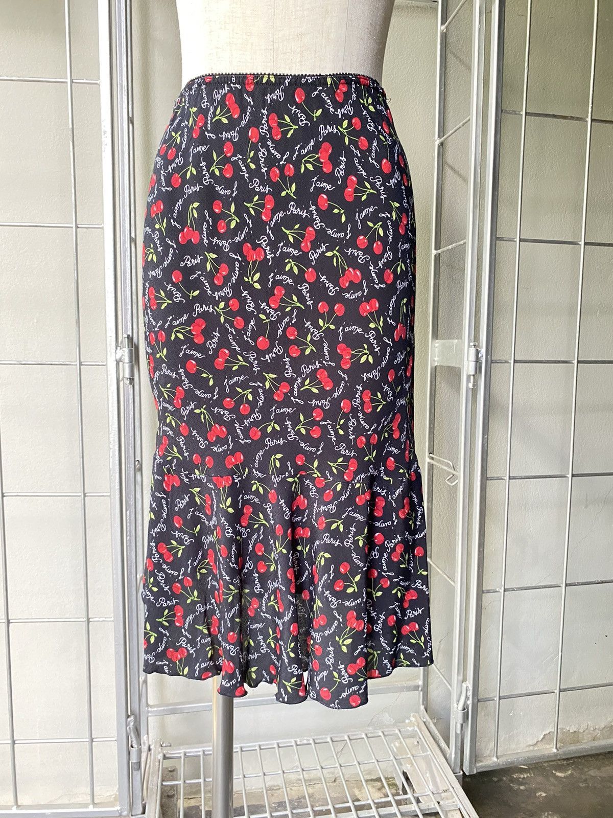 Morgan Homme Morgan Y2K cherry printed skirt Size 22" - 4 Thumbnail
