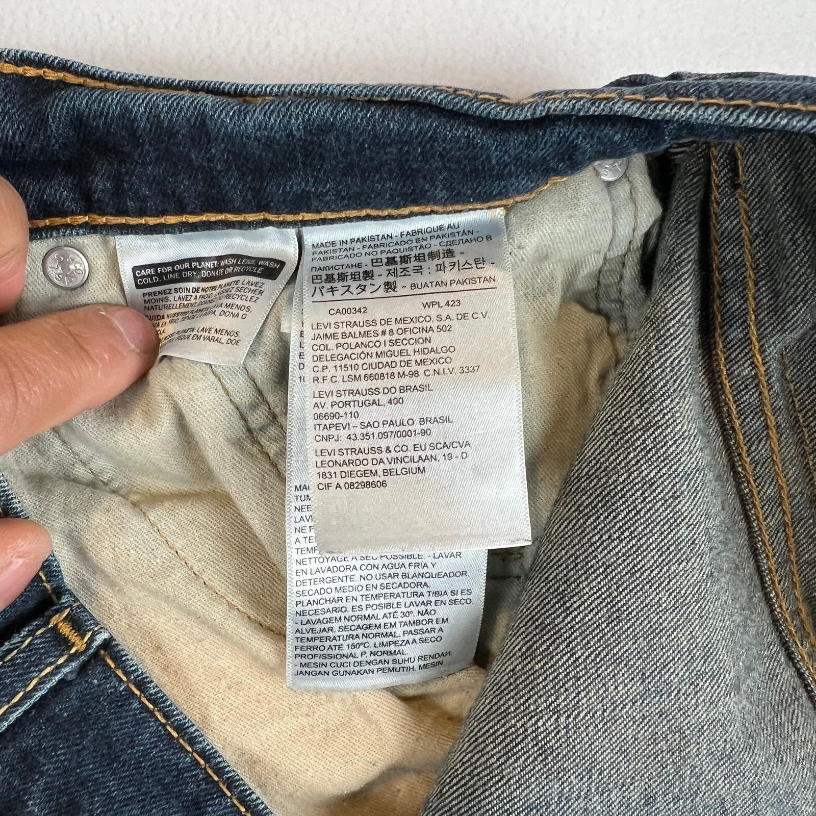 Levi's Levis 541 Jeans Mens 35x30 Blue Athletic Tapered Denim Size US 35 - 4 Thumbnail