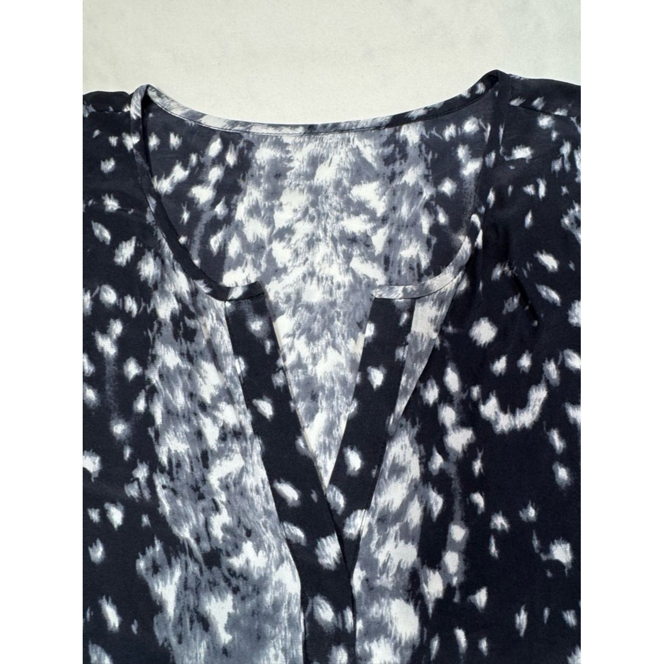 Joie JOIE 100% Silk Snow Owl Animal Print 3/4 Sleeve Blouse Size Size M / US 6-8 / IT 42-44 - 5 Thumbnail