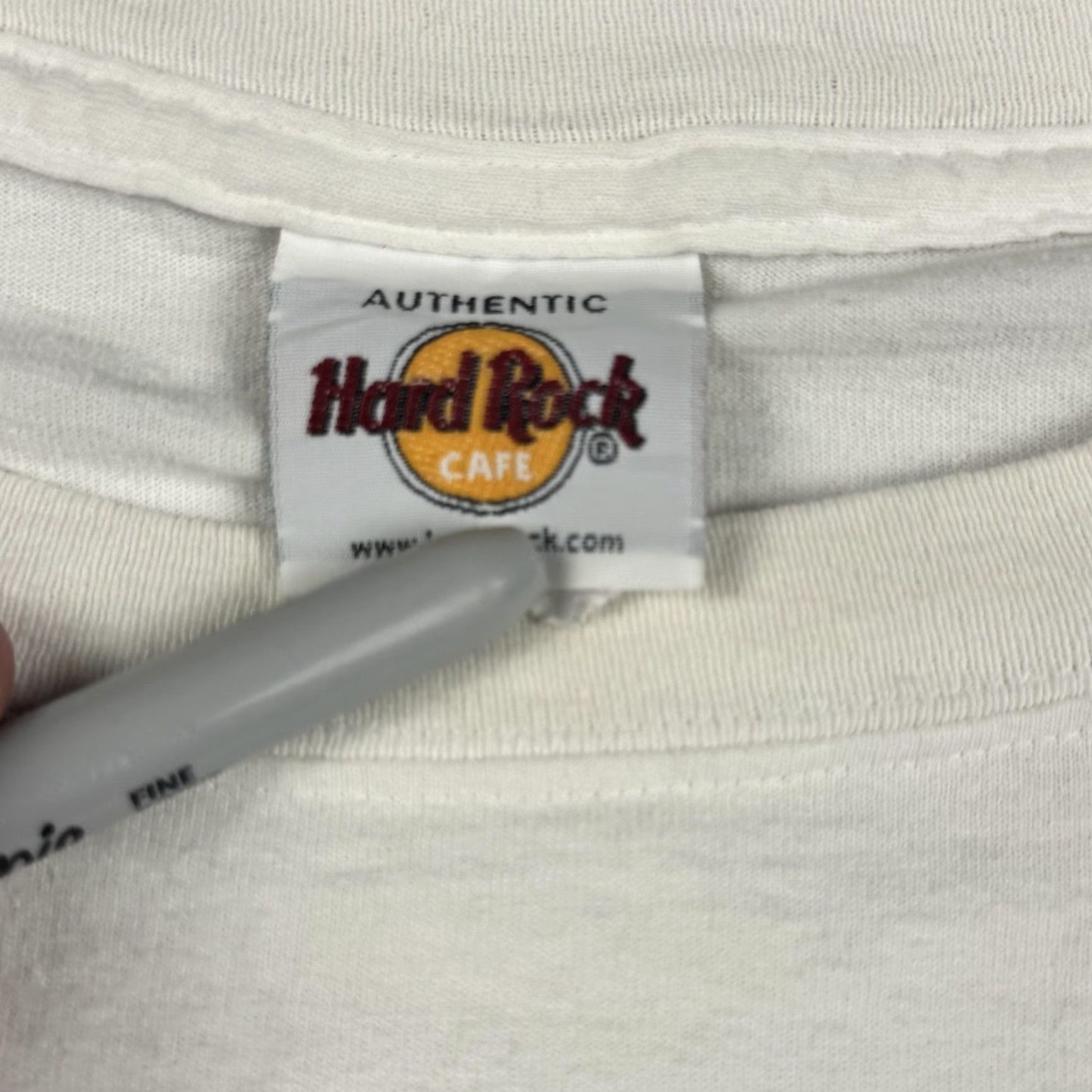 Hard Rock Cafe VINTAGE Hard Rock Cafe Cleveland Shirt Mens 3XL White Graphic Guitar Logo Cotton 90s Souvenir Mens Size US XXL / EU 58 / 5 - 6 Thumbnail