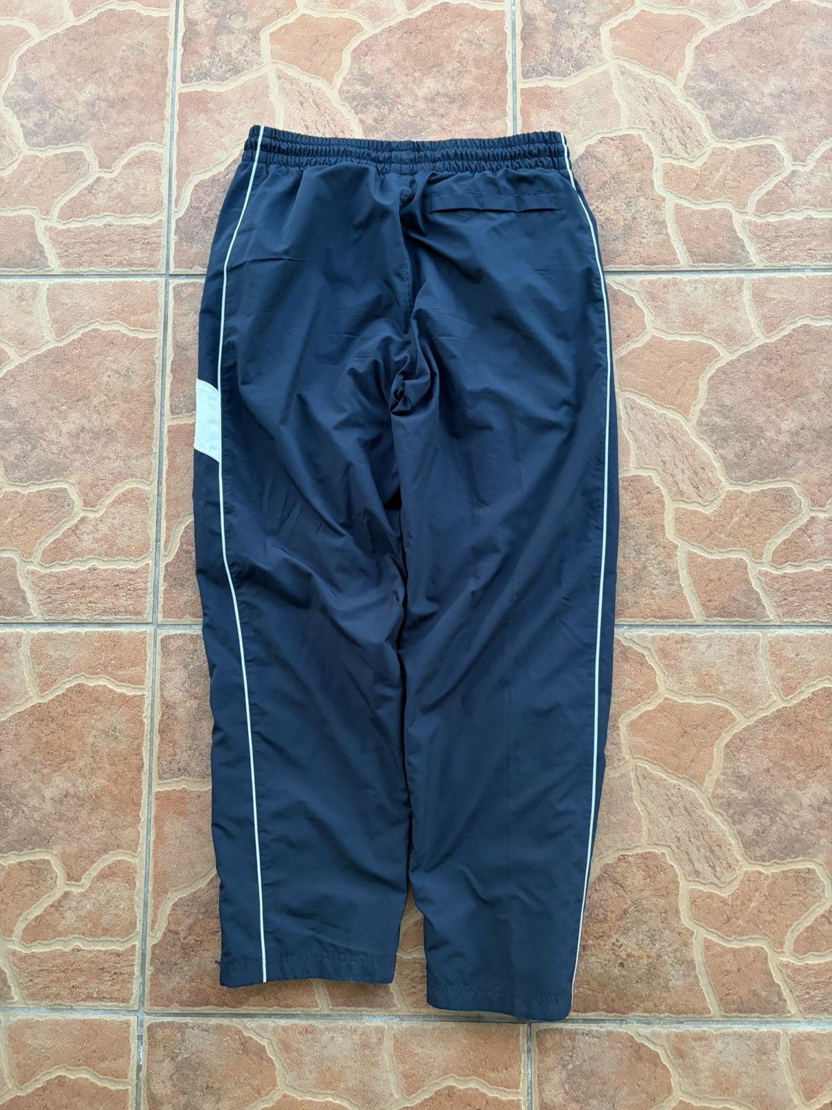 Nike Vintage baggy nike sweatpants Size US 32 / EU 48 - 3 Thumbnail