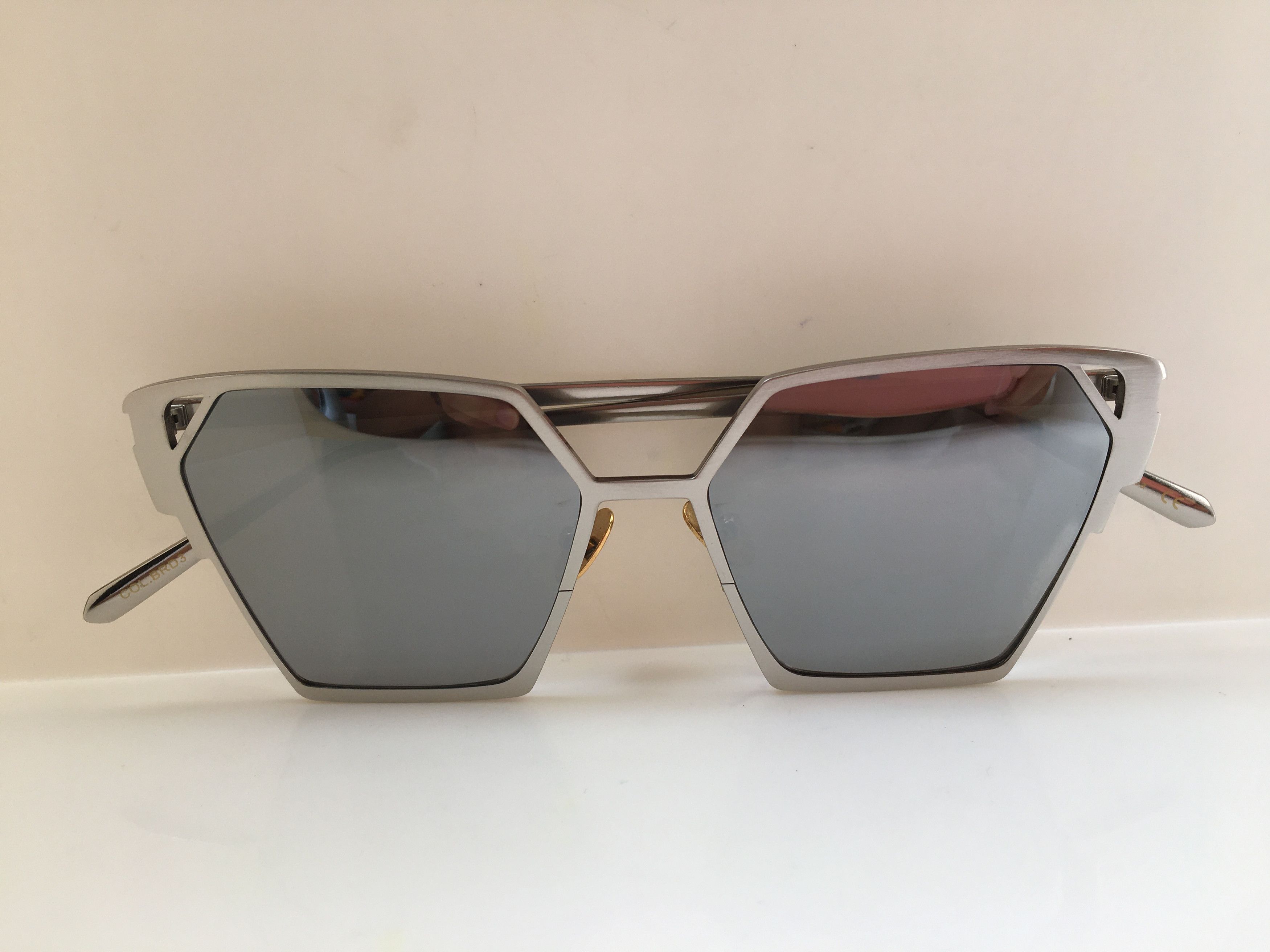 Gentle Monster Cat Eye Gentle Monster Diva Girls Sunglasses Frame Size ONE SIZE - 1 Thumbnail