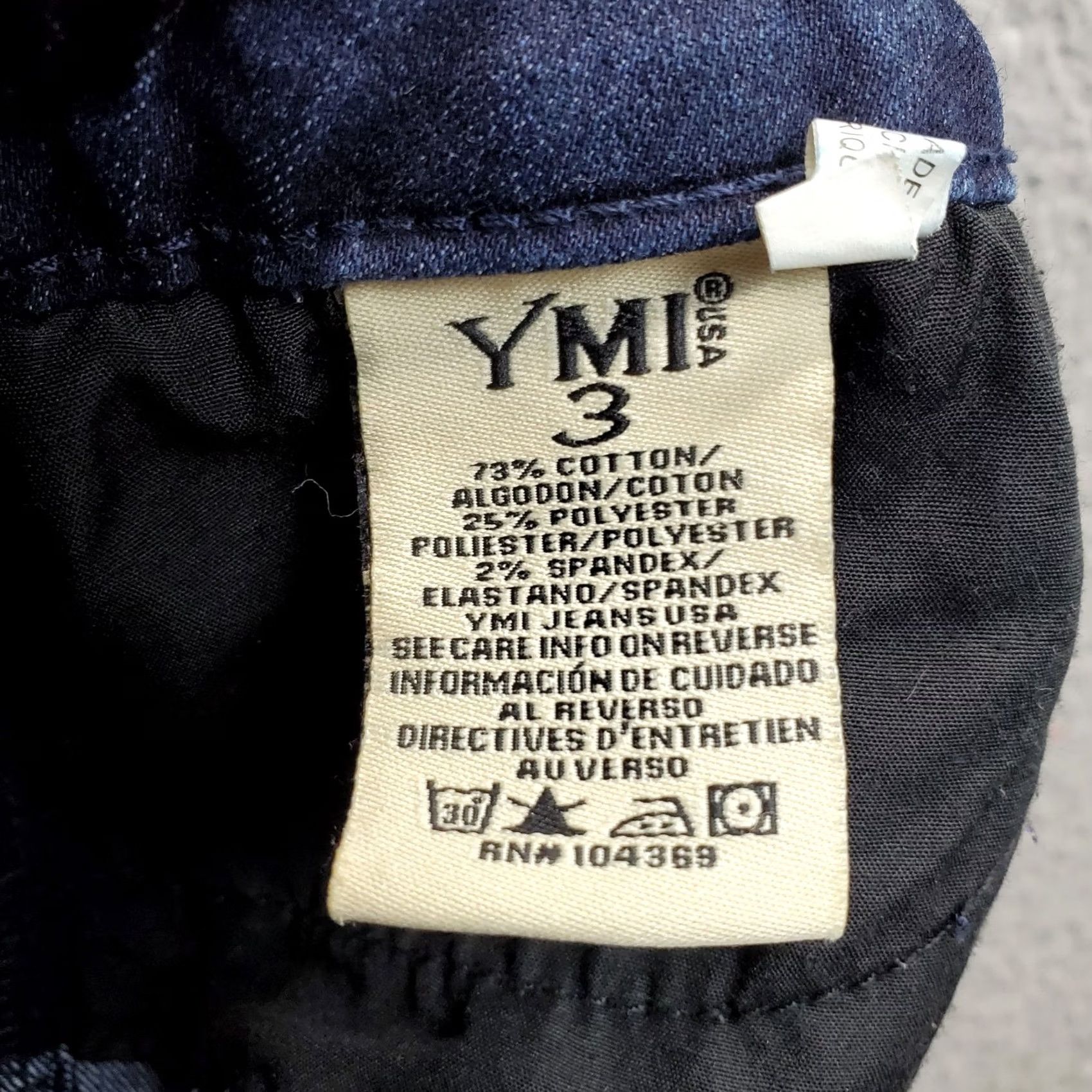 Denime YMI Shortalls Womens Size 3 Blue Denim Wide Strap Cuffed Racerback Button Front Size 26" / US 2 / IT 38 - 6 Thumbnail