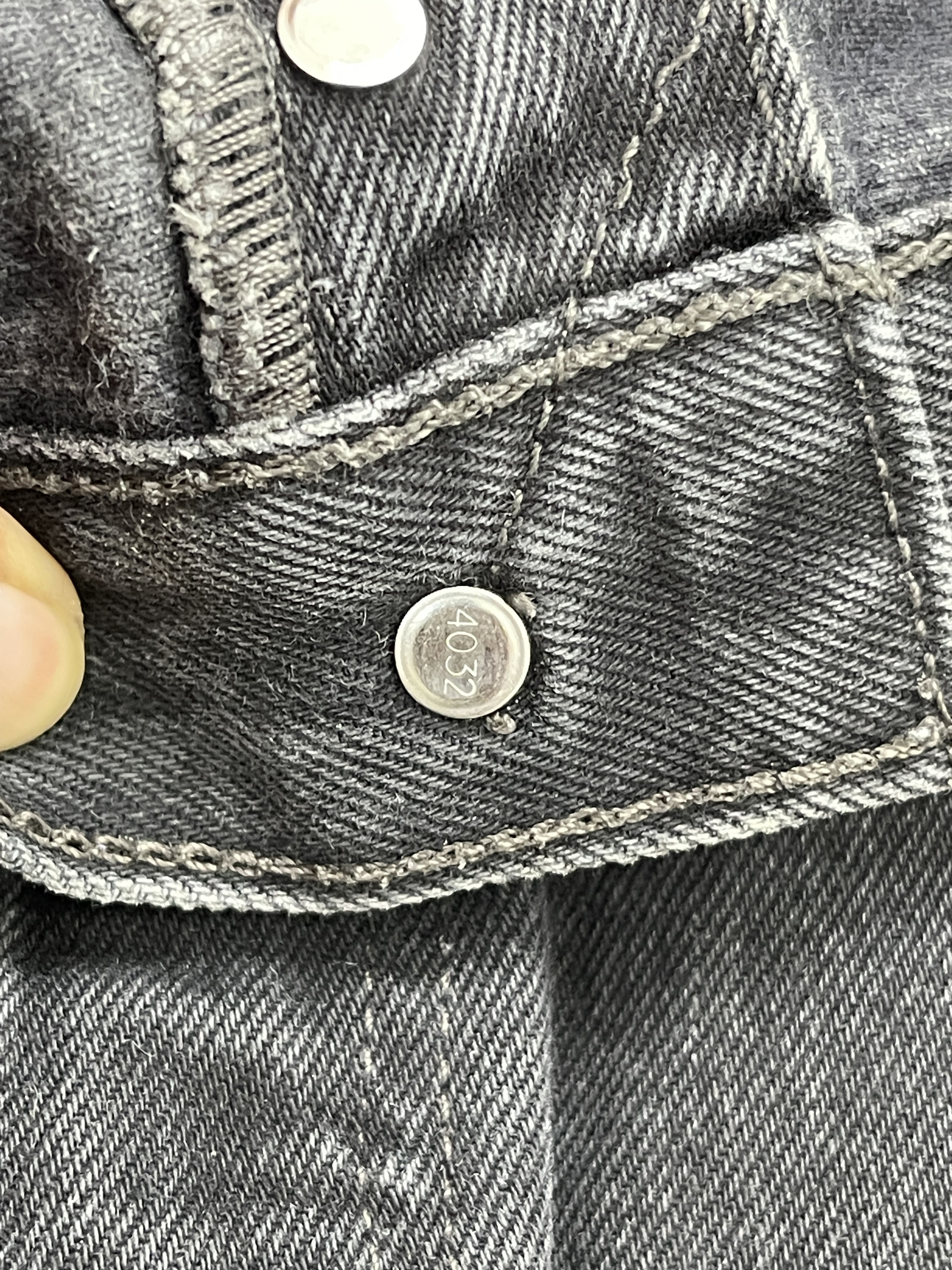 Levi's × Vintage Vintage Levi's 501 Super Black Denim Jeans Size US 36 / EU 52 - 13 Thumbnail