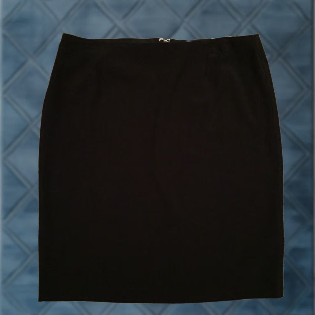 Vintage Sag Harbor Skirt 12P Black Knee Length Petite Unlined Slit Pencil Size 34" / US 12 / IT 48 - 1 Thumbnail