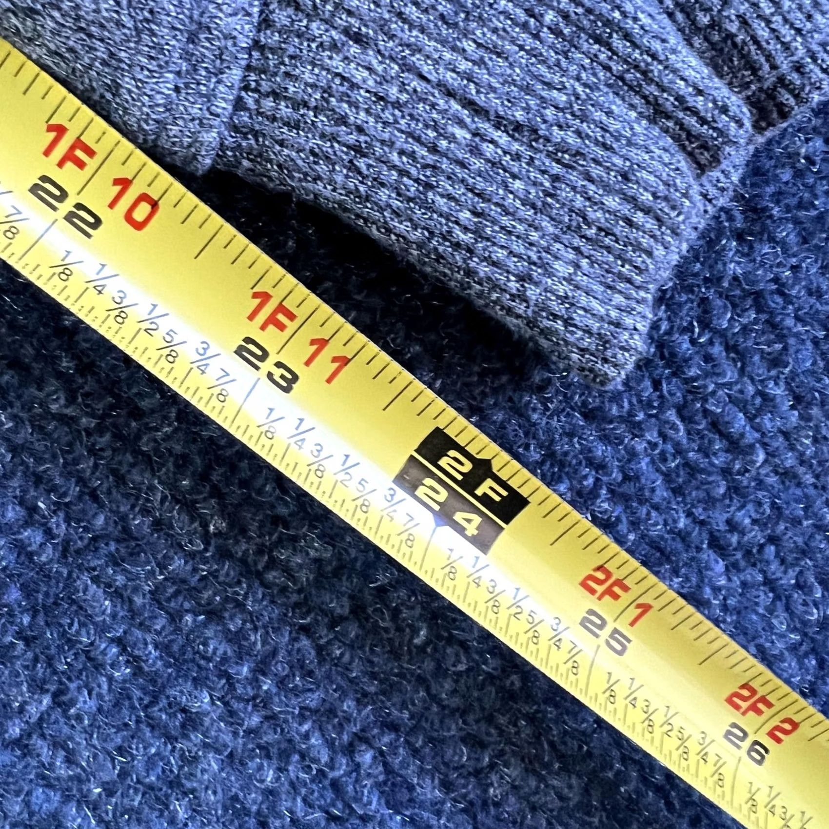 Calvin Klein Calvin Klein Sweatpants Womens Small Gray Fleece Joggers Elastic Waist Logo Size 28" / US 6 / IT 42 - 7 Thumbnail