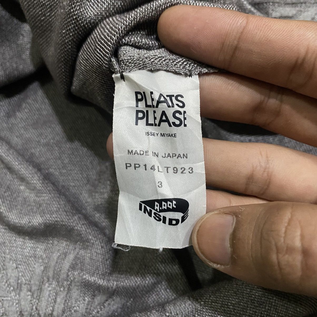 Pleats Please Issey Miyake ‼️LAST DROP‼️Pleats Please Issey Miyake A-POC Jacquard Dress Size M / US 6-8 / IT 42-44 - 19 Thumbnail