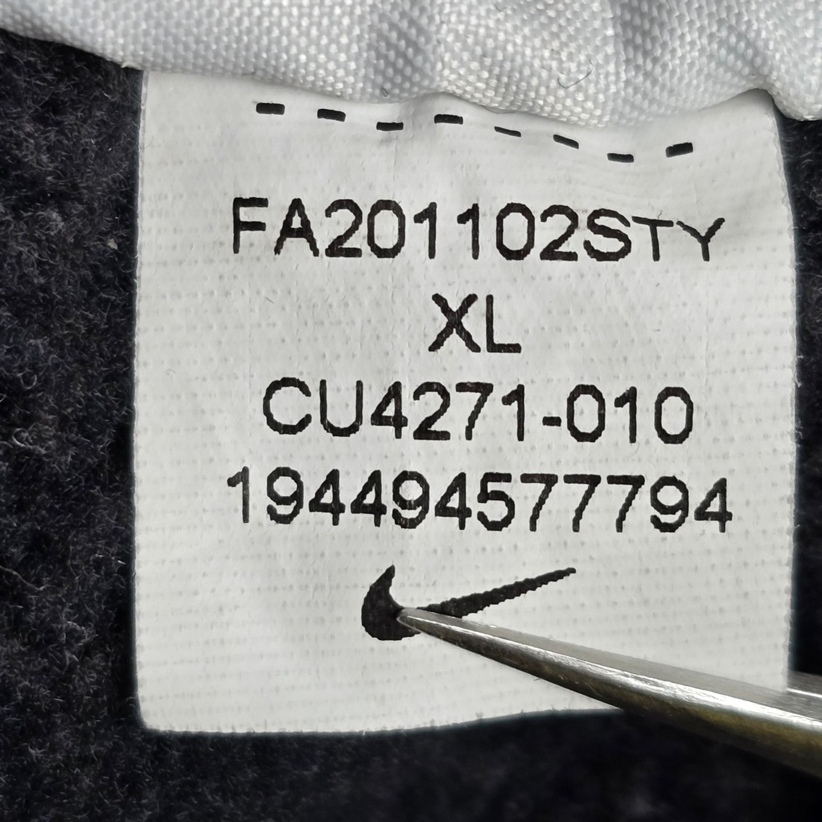 Nike Nike XL Black Just Do It Pullover Hoodie Size US XL / EU 56 / 4 - 11 Thumbnail