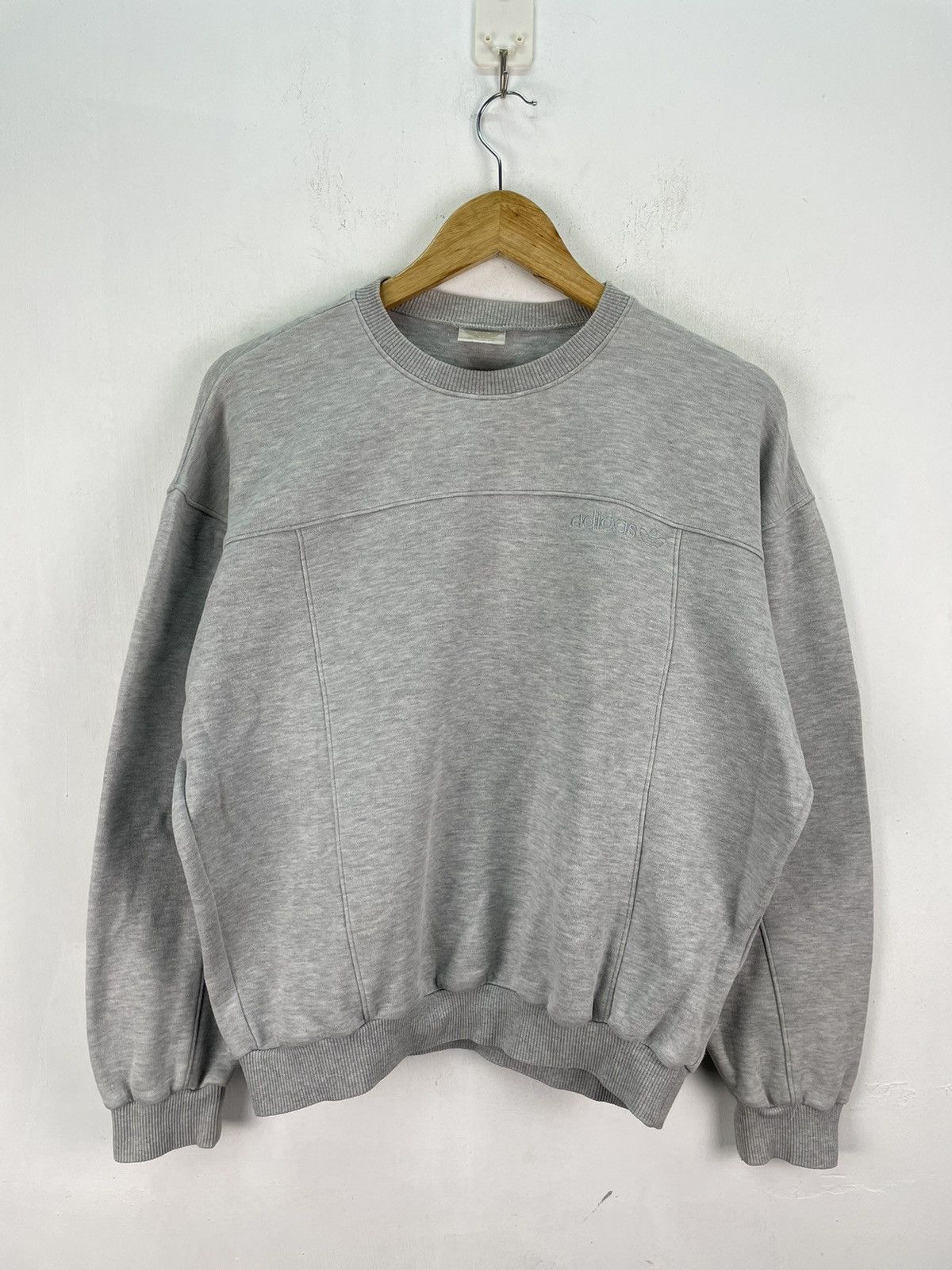 Adidas Vintage 1980s Adidas Sweatshirt Jaspo Japan Size US M / EU 48-50 / 2 - 1 Thumbnail