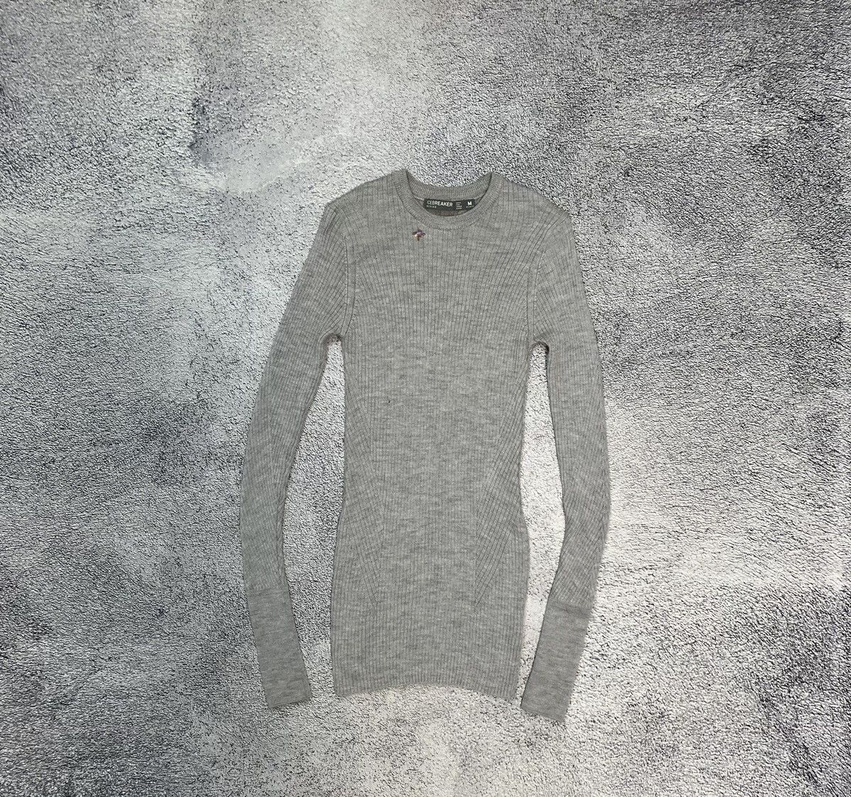 Icebreaker Icebreaker Merino Women’s Dress Long Sleeve 100% Wool Size M Size M / US 6-8 / IT 42-44 - 2 Thumbnail