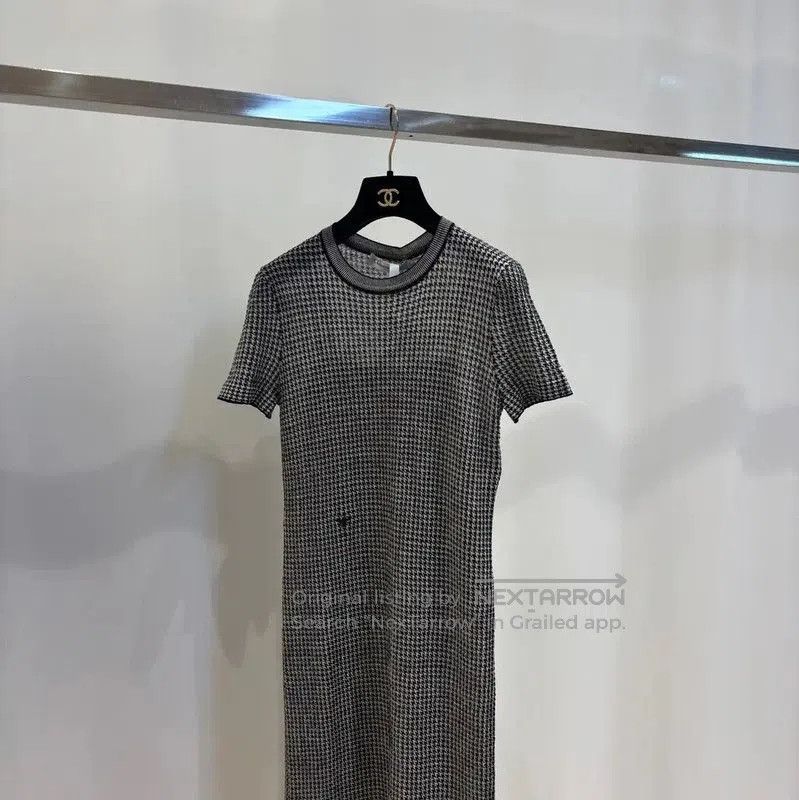 Dior Dior Grey Women's Dress Size M . Size M / US 6-8 / IT 42-44 - 1 Thumbnail