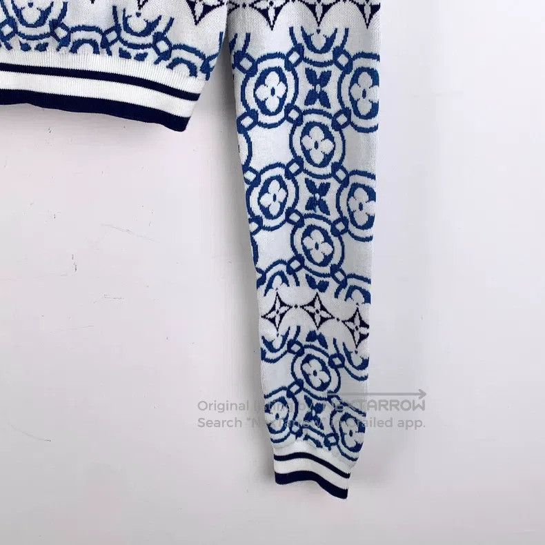 Louis Vuitton Louis Vuitton 23 color-block logo cotton crewneck long-sle Size XS / US 0-2 / IT 36-38 - 4 Thumbnail