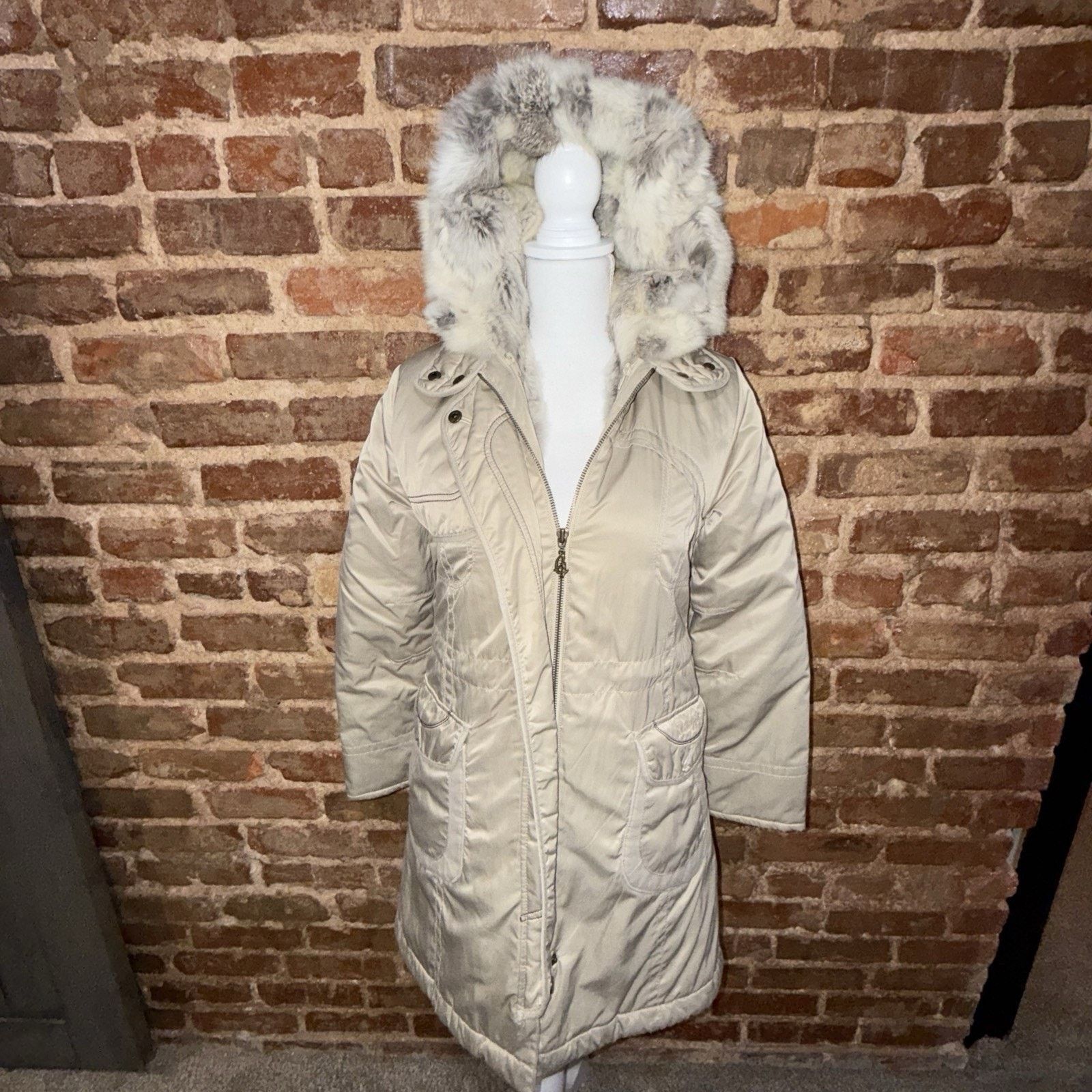& Other Stories The Day Girls Women's Size Sm Rabbit Fur Hooded Parka Beige Size S / US 4 / IT 40 - 1 Thumbnail