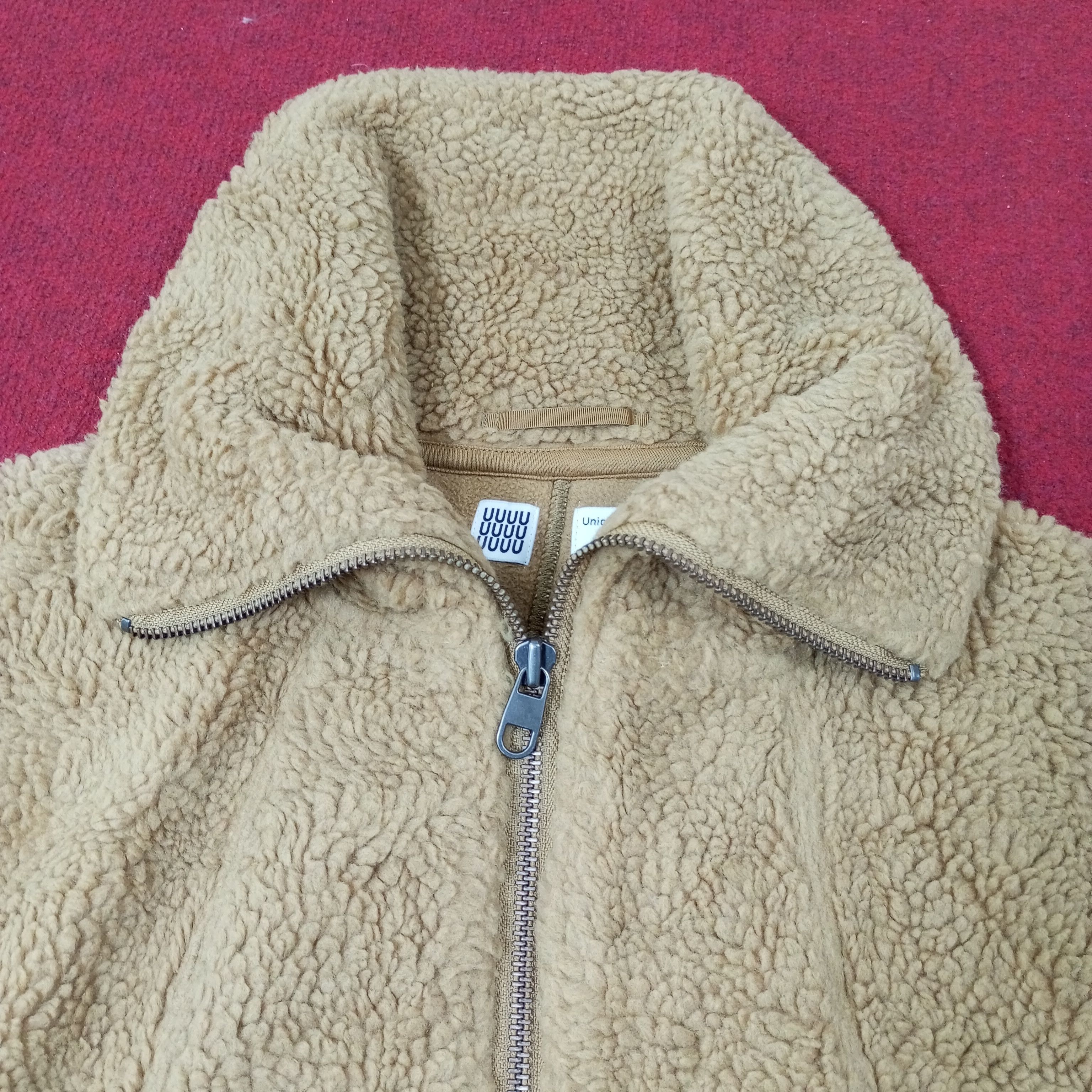 Japanese Brand × Uniqlo × Vintage Uniqlo Sherpa Jacket Custom Art Undercover Logo Style Size L / US 10 / IT 46 - 4 Thumbnail