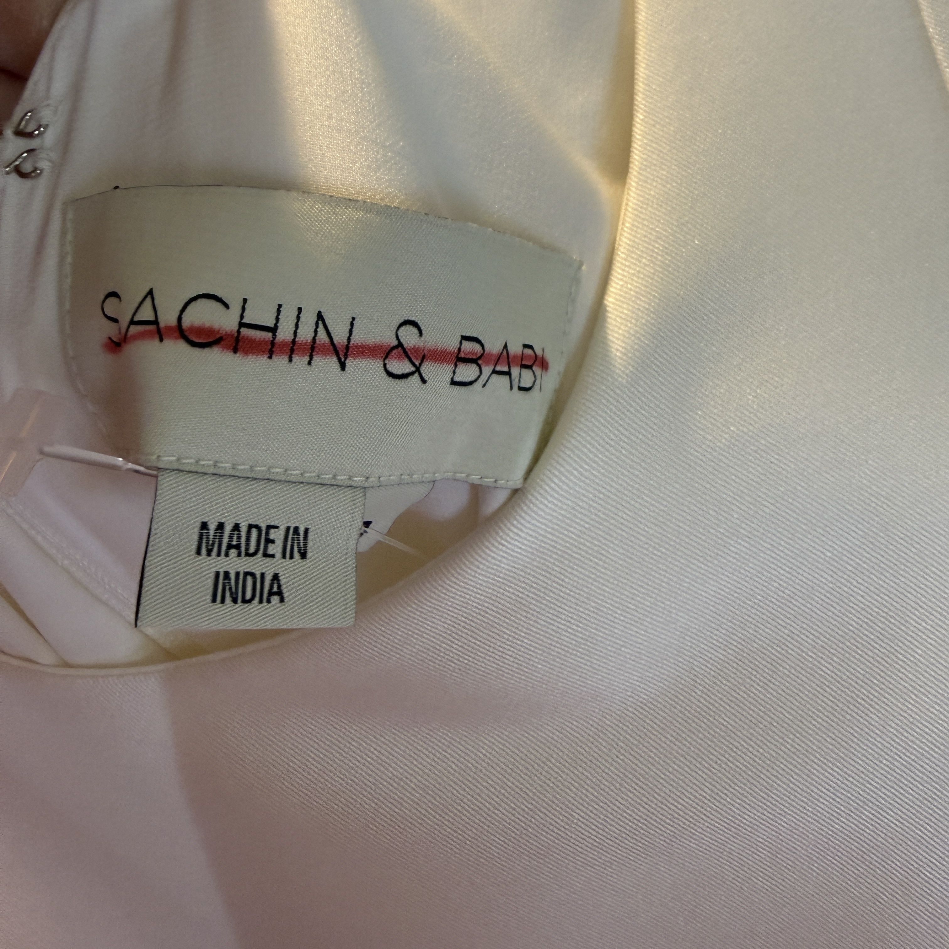 Sachin & Babi Sachin & Babi Kathryn Satin Beaded Crystal Size L / US 10 / IT 46 - 11 Thumbnail