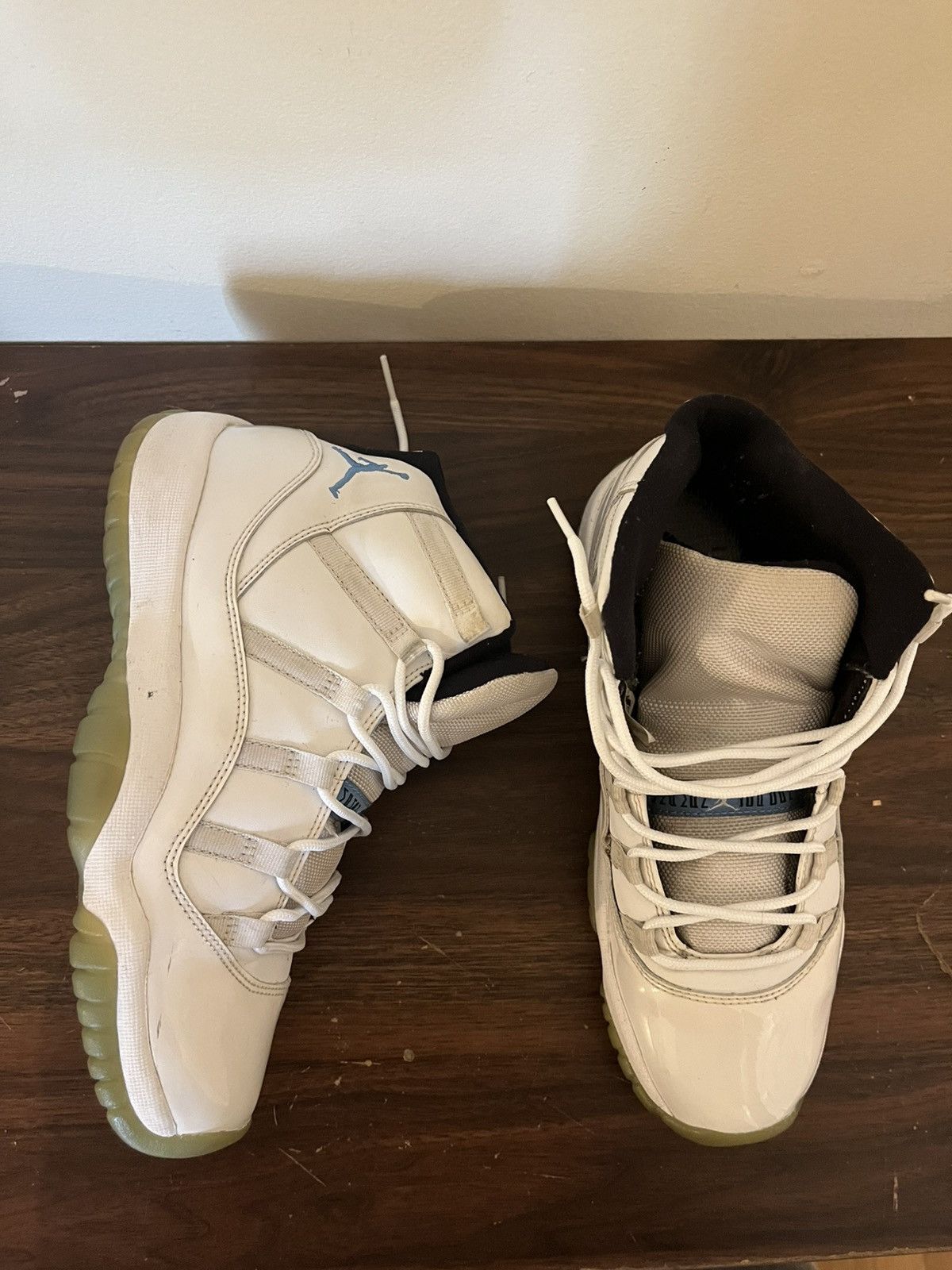 Nike Air Jordan 11 Retro Size US 6.5 / EU 39-40 - 7 Thumbnail