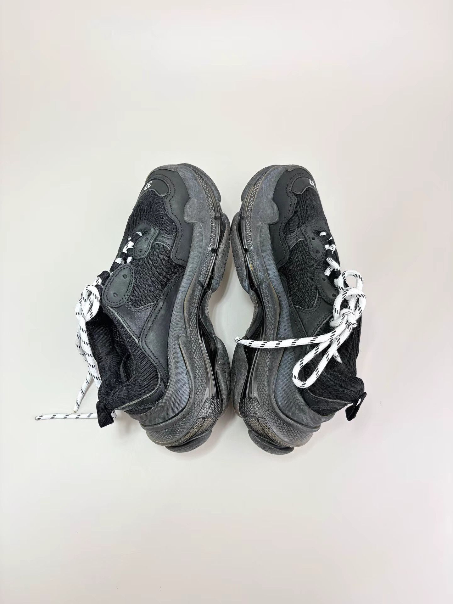 Balenciaga BALENCIAGA TRIPLE S Black Distressed Sneakers Size US 7 / IT 37 - 5 Thumbnail