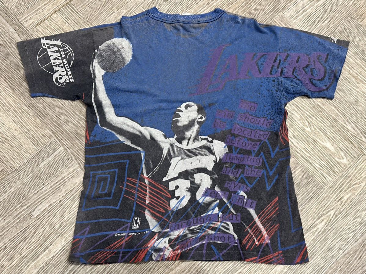 NBA × Vintage *RARE* Vintage L.A Lakers Magic Johnson AOP (Single Stitch) Size US L / EU 52-54 / 3 - 2 Thumbnail