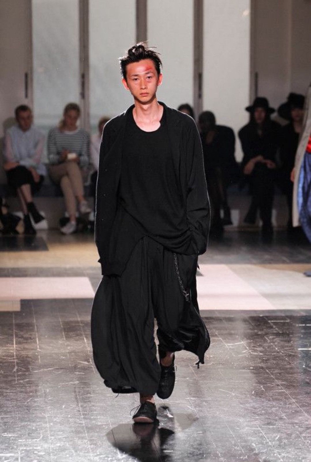 Yohji Yamamoto Y’s Yohji Yamamoto Wool Hakama Wide Leg Trousers SS14 Size 2 Size US 30 / EU 46 - 14 Thumbnail