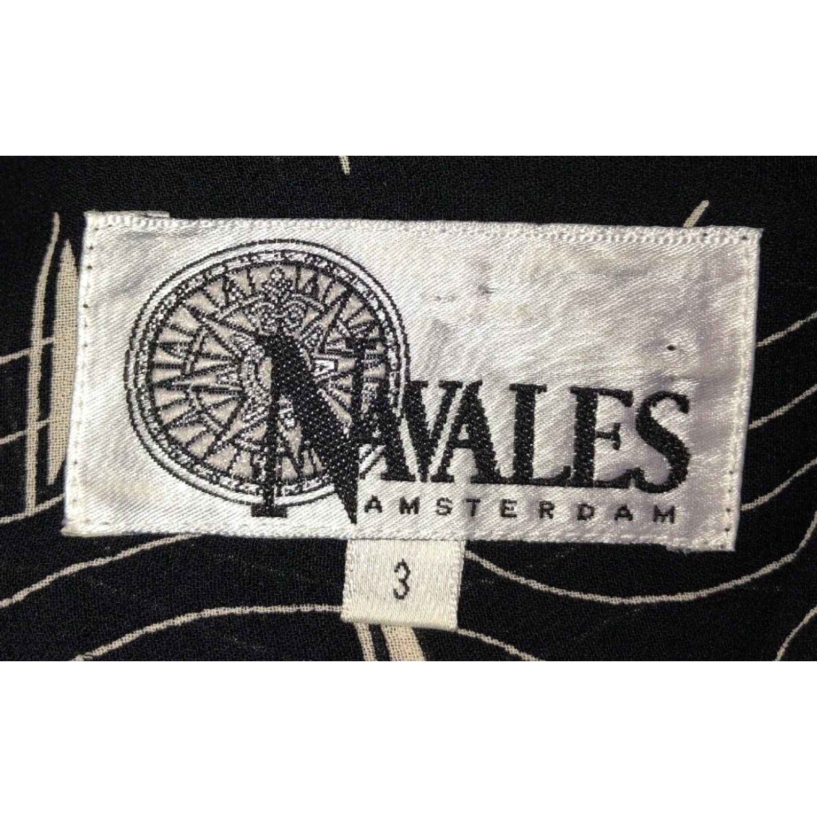 Vintage Navales Amsterdam Mens Black 100% Viscose Button Front Short Sleeve Shirt Sz 3 Size US S / EU 44-46 / 1 - 5 Thumbnail