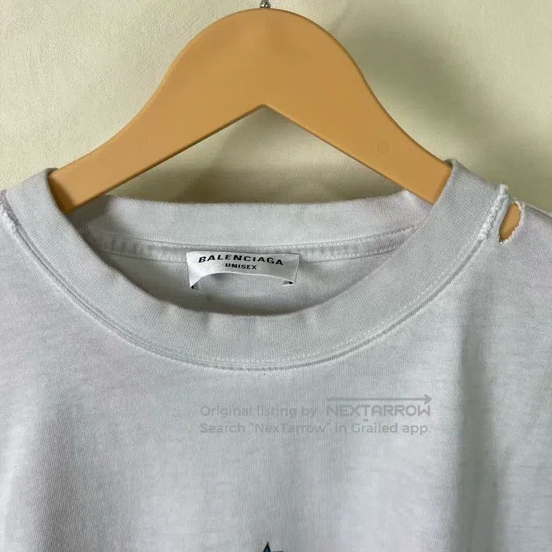 Balenciaga Balenciaga Rainbow Distressed Short Sleeve, Size XS Size US XS / EU 42 / 0 - 3 Thumbnail