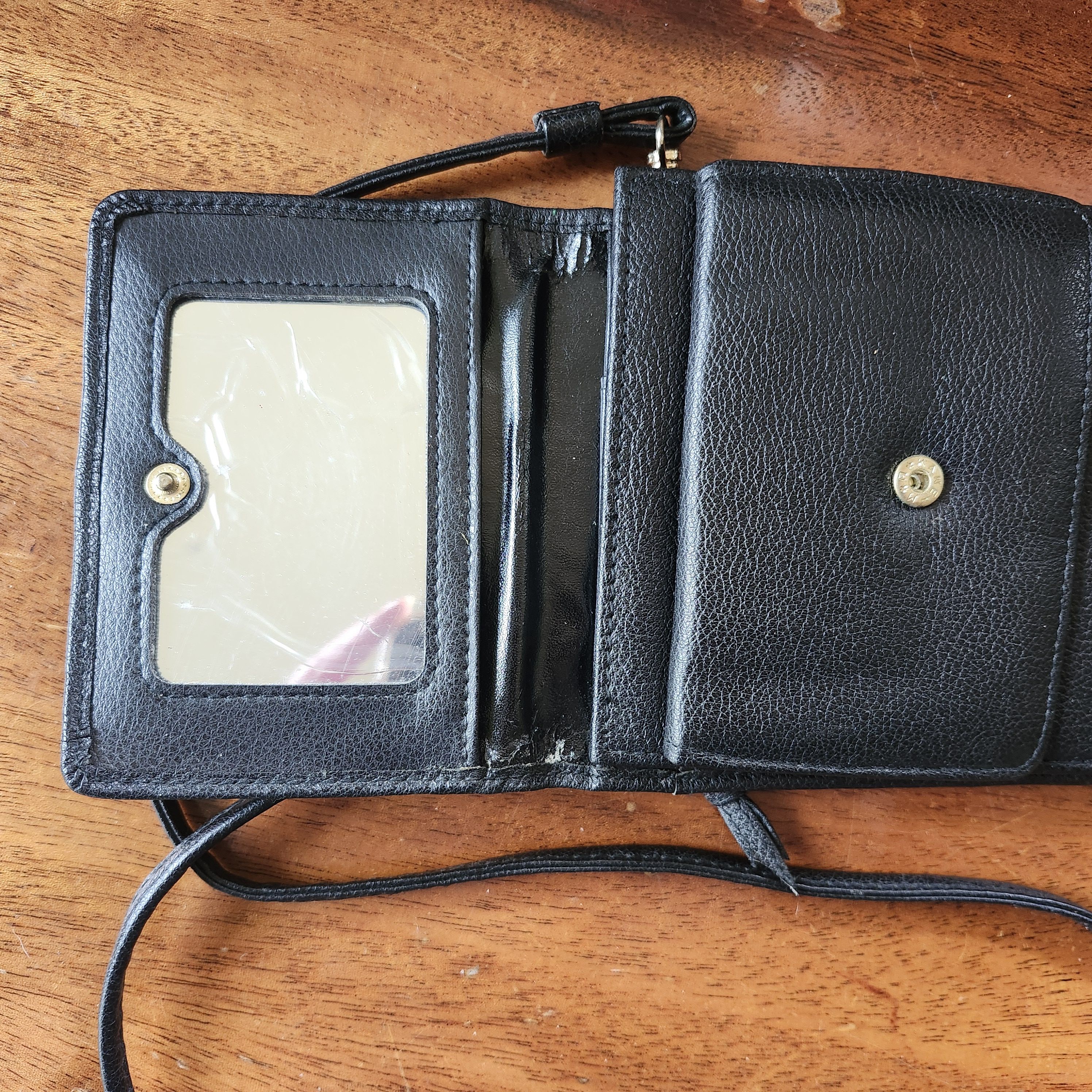 Liz Claiborne Liz Claiborne Black Faux Wallet Organizer Phone Pouch Size ONE SIZE - 3 Thumbnail