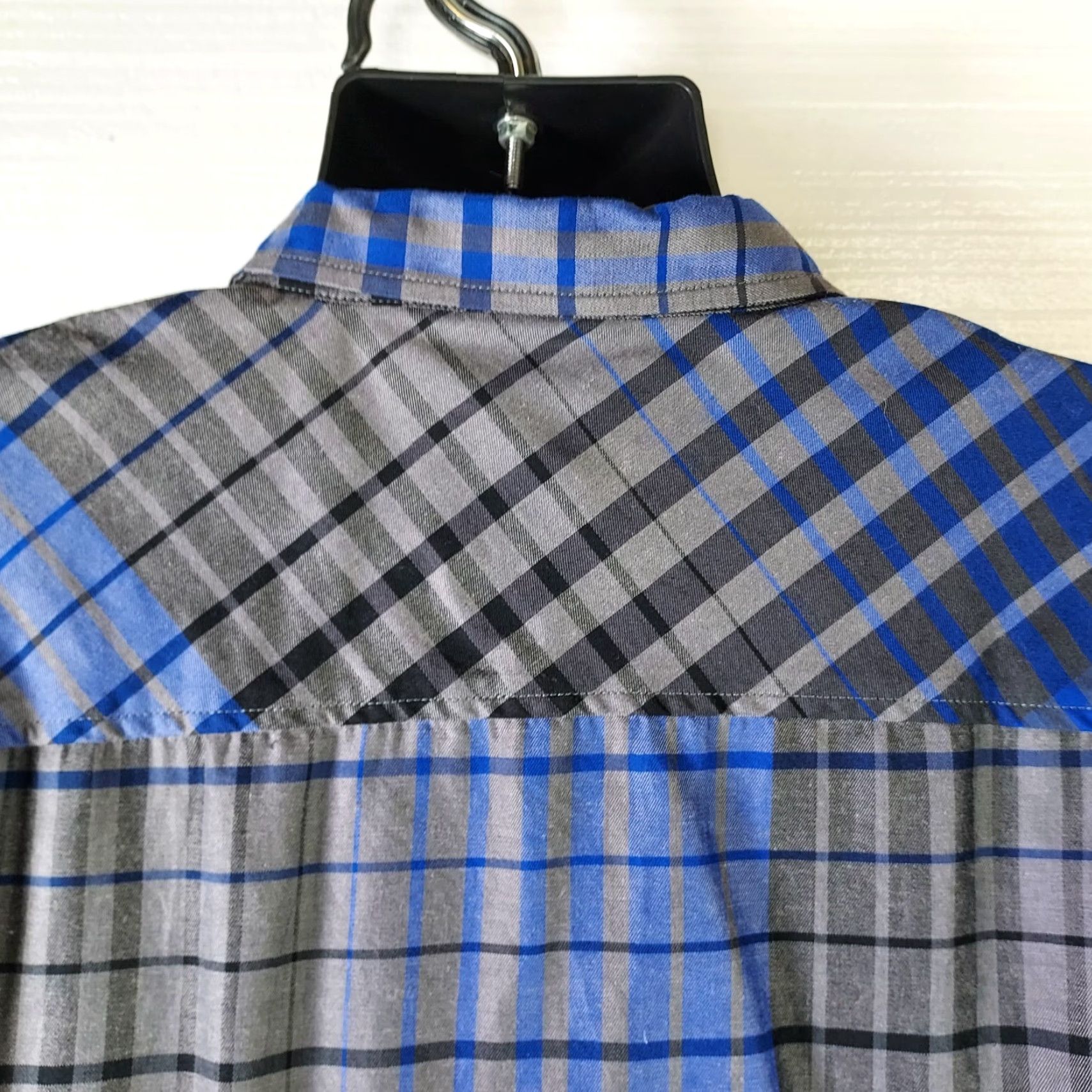 Oakley Oakley Striped Shirt Mens XXL Short Sleeve Button-Down Grey/Black/Blue Plaid Cotton Polyester Knit Pocket Embroidered Casual Rock Size US XXL / EU 58 / 5 - 6 Thumbnail