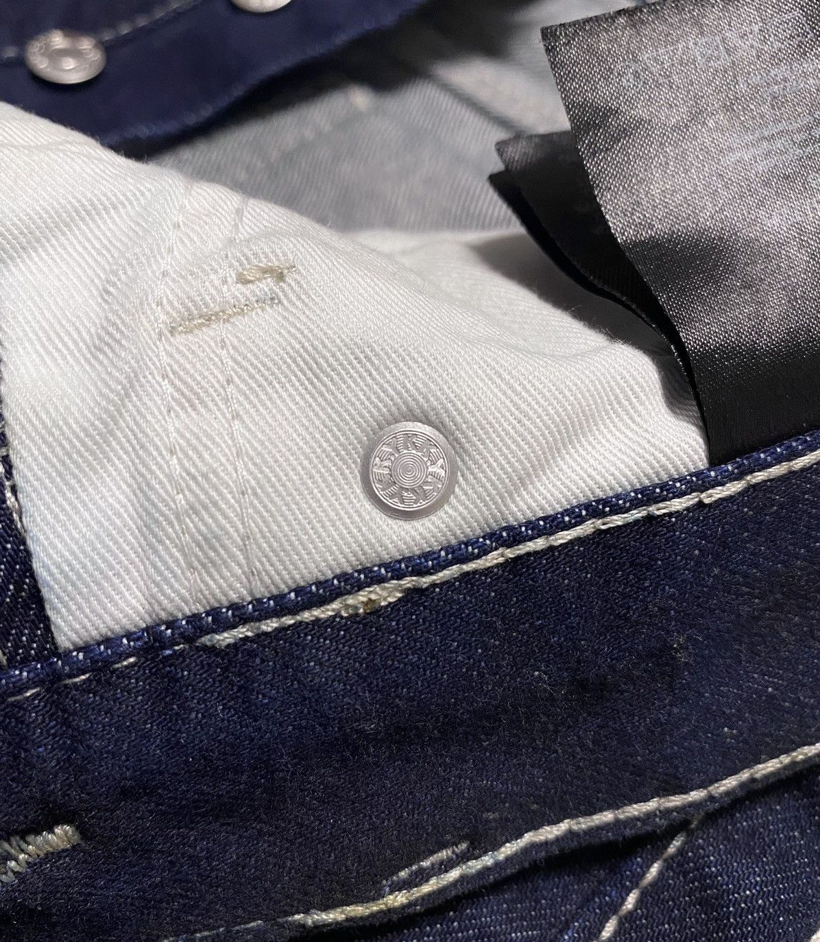 Eytys Unisex Eytys H&M Red Selvedge Navy Cotton Heavy Denim Jeans Size US 28 / EU 44 - 18 Thumbnail
