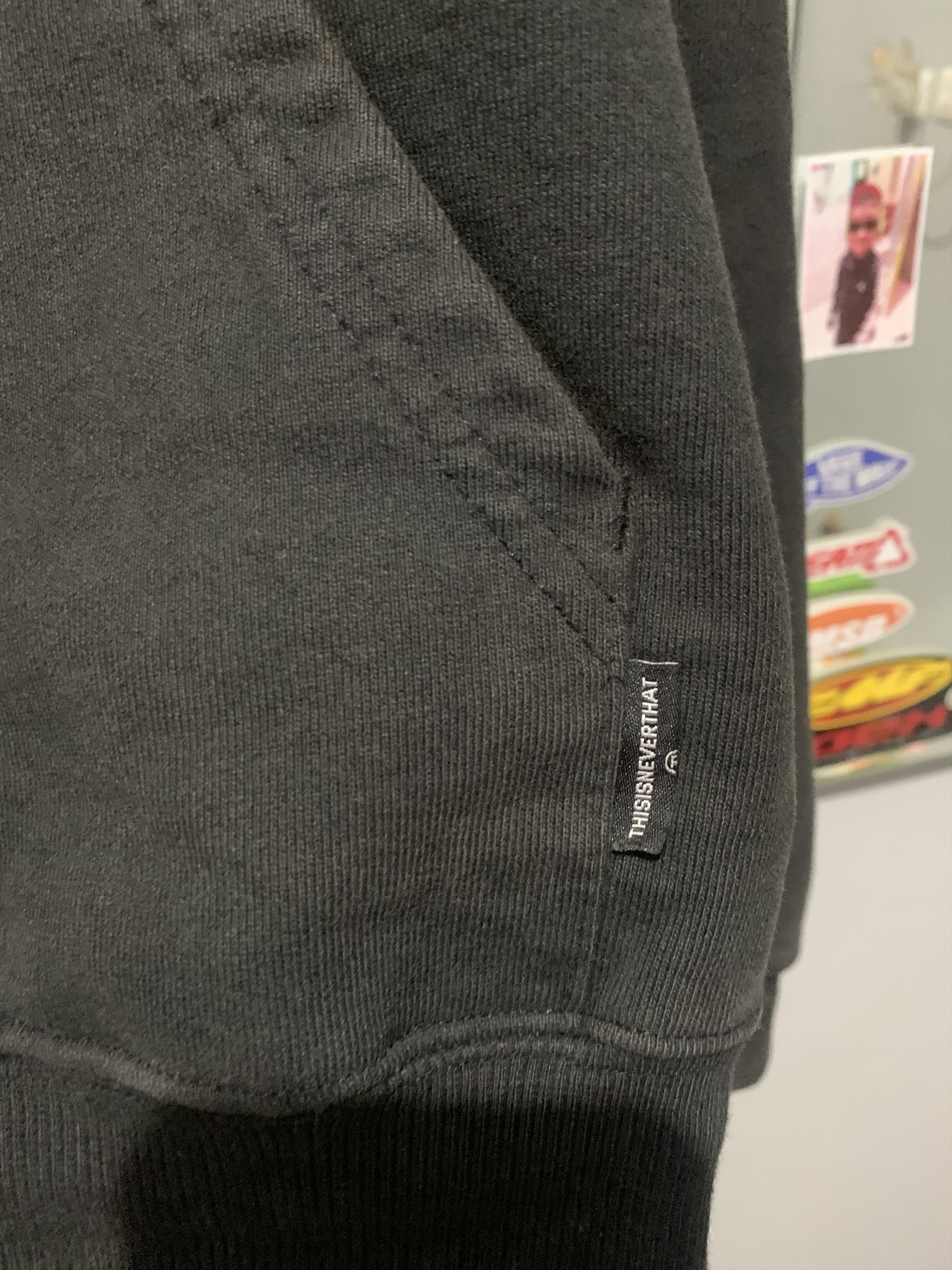 thisisneverthat VINTAGE THISISNEVERTHAT HOODIE TONAL BLACK Size US L / EU 52-54 / 3 - 2 Thumbnail