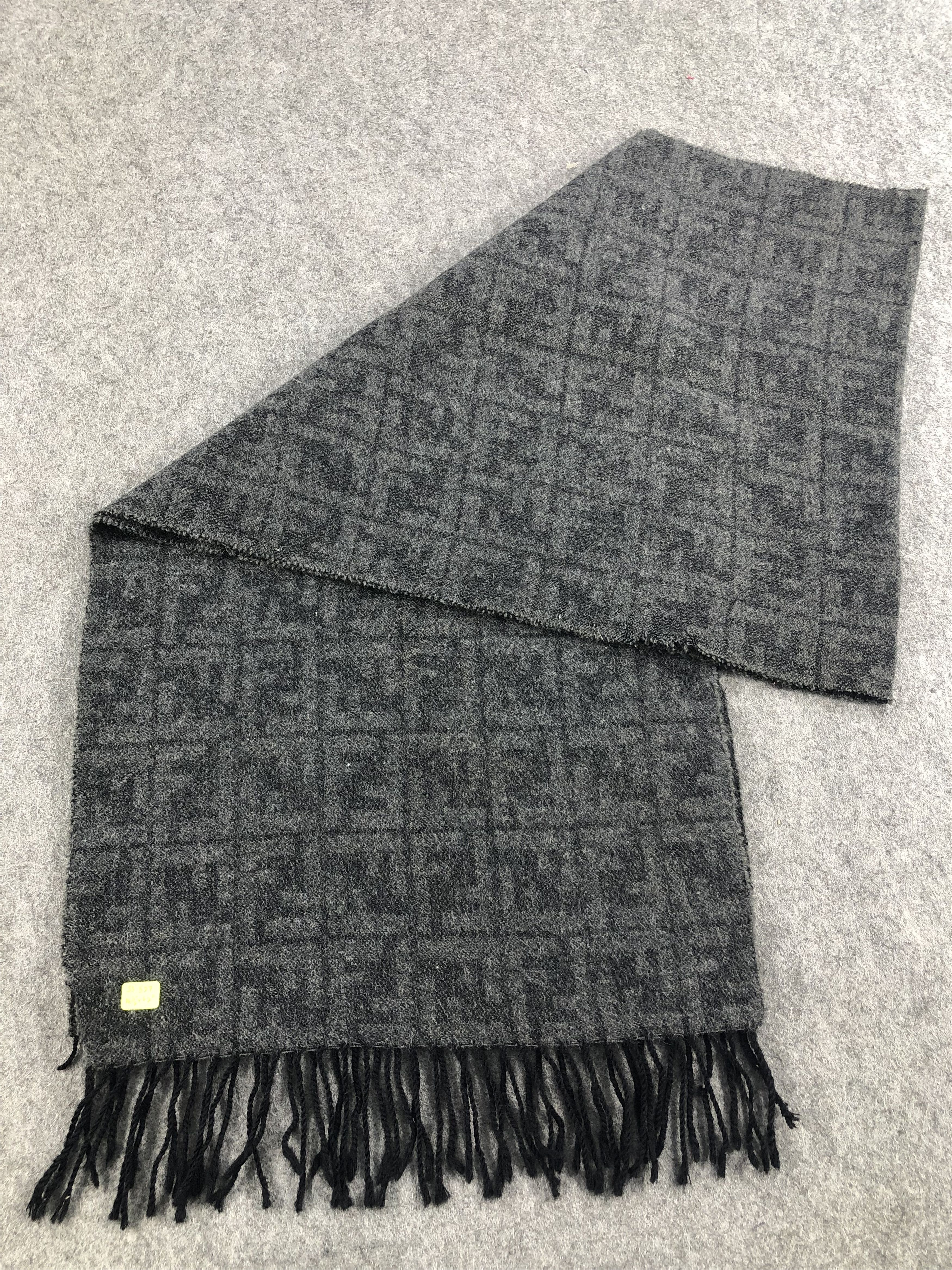 Fendi Fendi Monogram Scarf / Muffler / Neckwear Size ONE SIZE - 5 Thumbnail