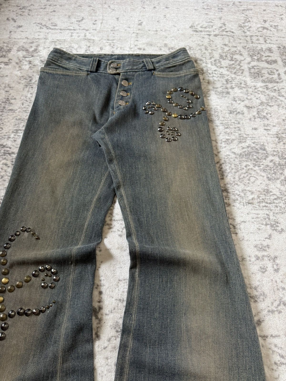 Tornado Mart Tornado Mart Artisanal Studded Tribal Mud Wash Flare Jeans Size US 29 - 15 Thumbnail