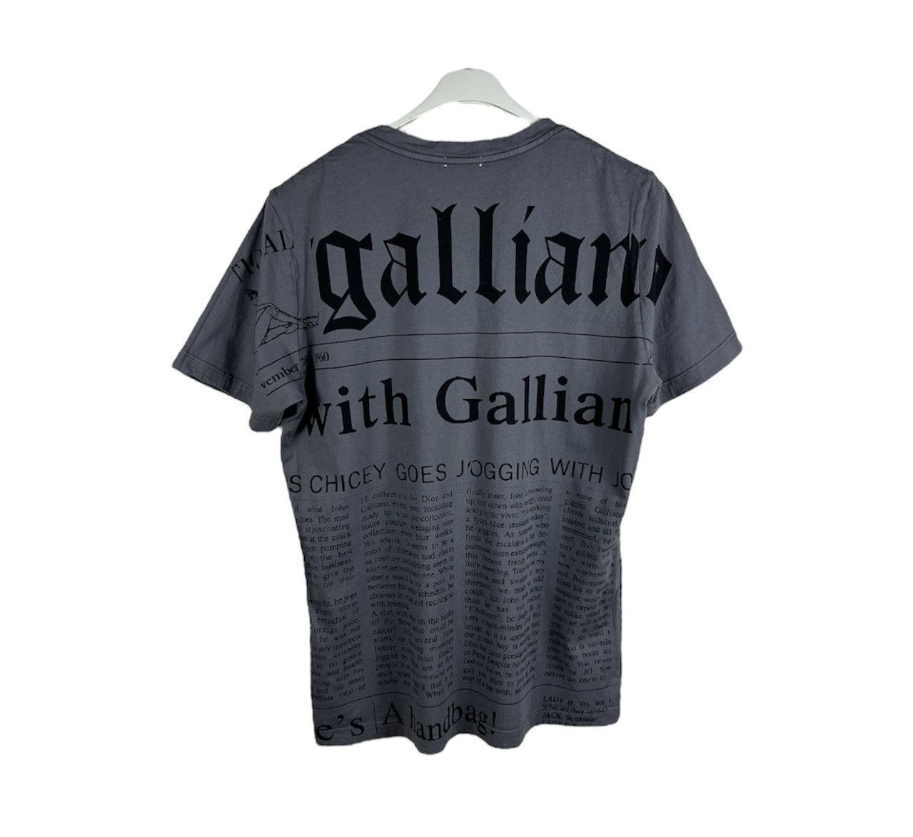 John Galliano John Galliano y2k newspaper gazette full print tee dior Size US XL / EU 56 / 4 - 2 Thumbnail