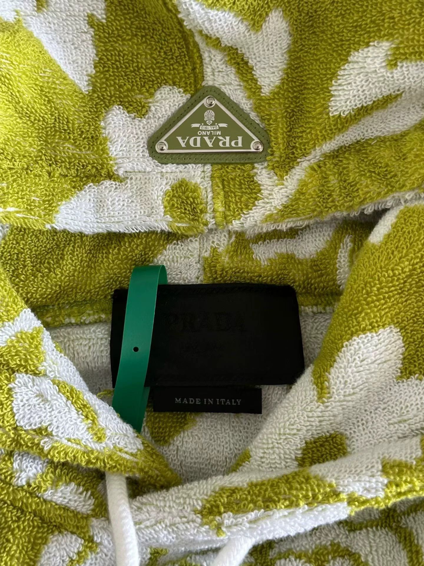 Prada Prada towel hoodie L new Size US L / EU 52-54 / 3 - 3 Thumbnail