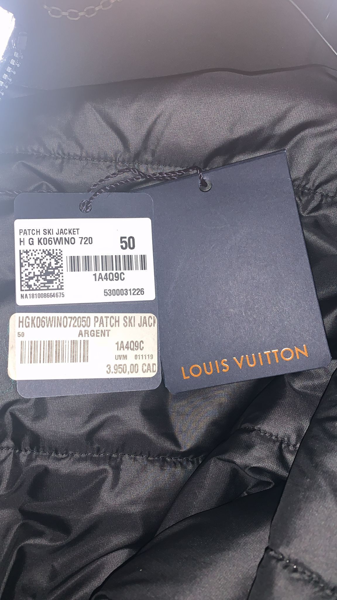 Louis Vuitton Louis Vuitton Patch Ski Jacket Size 50 Black Gray BNWT $3950 Size US M / EU 48-50 / 2 - 13 Thumbnail