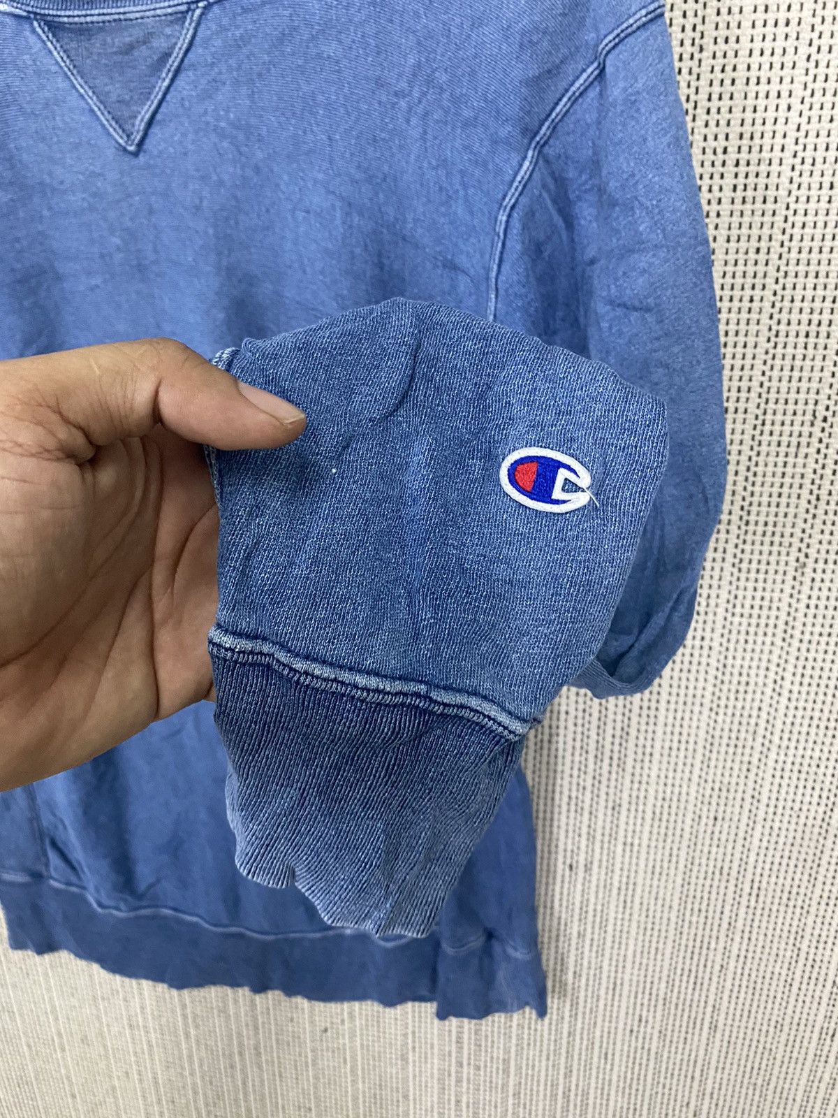 Champion × Vintage Vintage champion reverse weave sweatshirt distressed Size US L / EU 52-54 / 3 - 4 Thumbnail