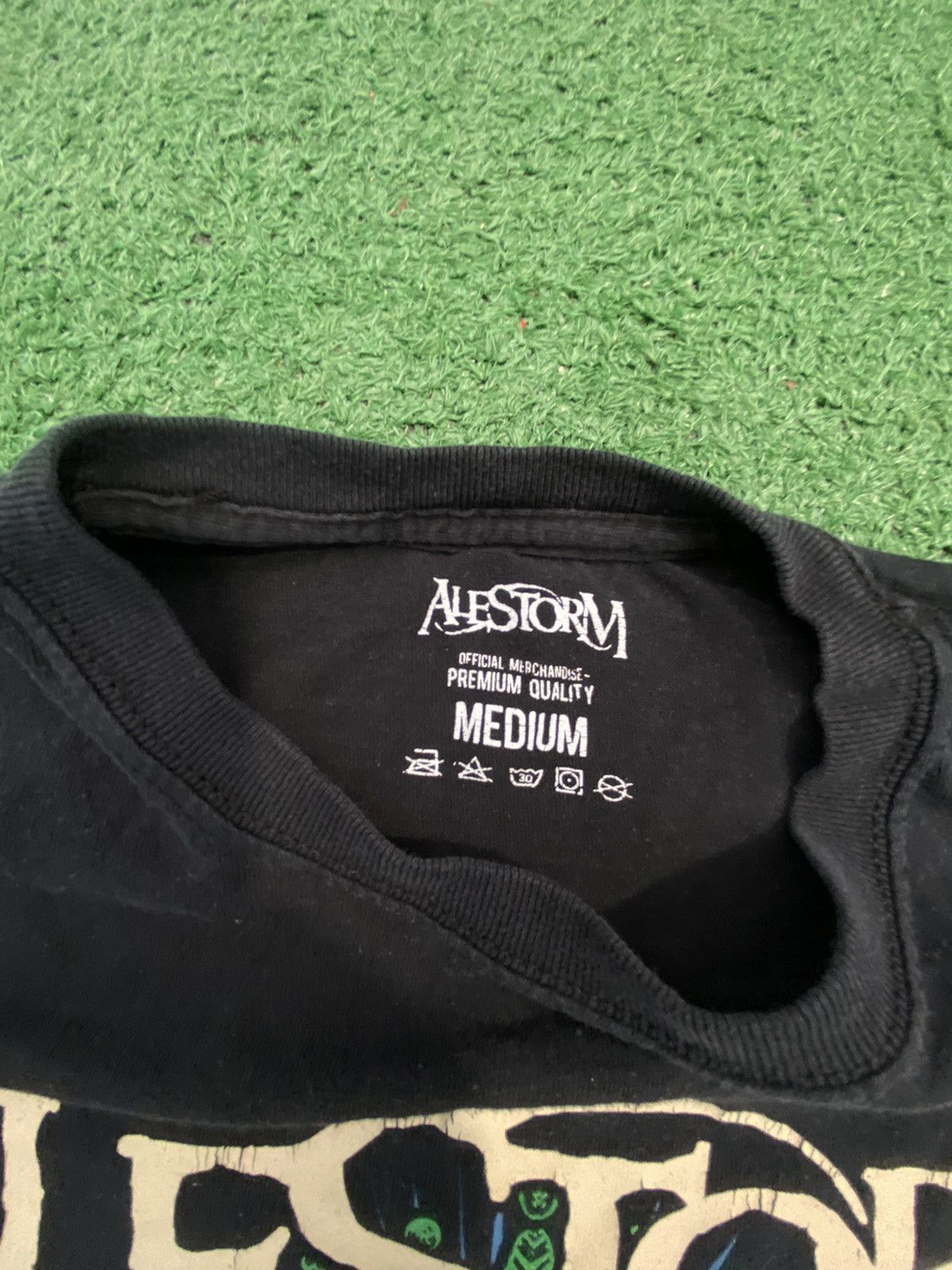 Band Tees Alestorm tee Size US M / EU 48-50 / 2 - 3 Thumbnail
