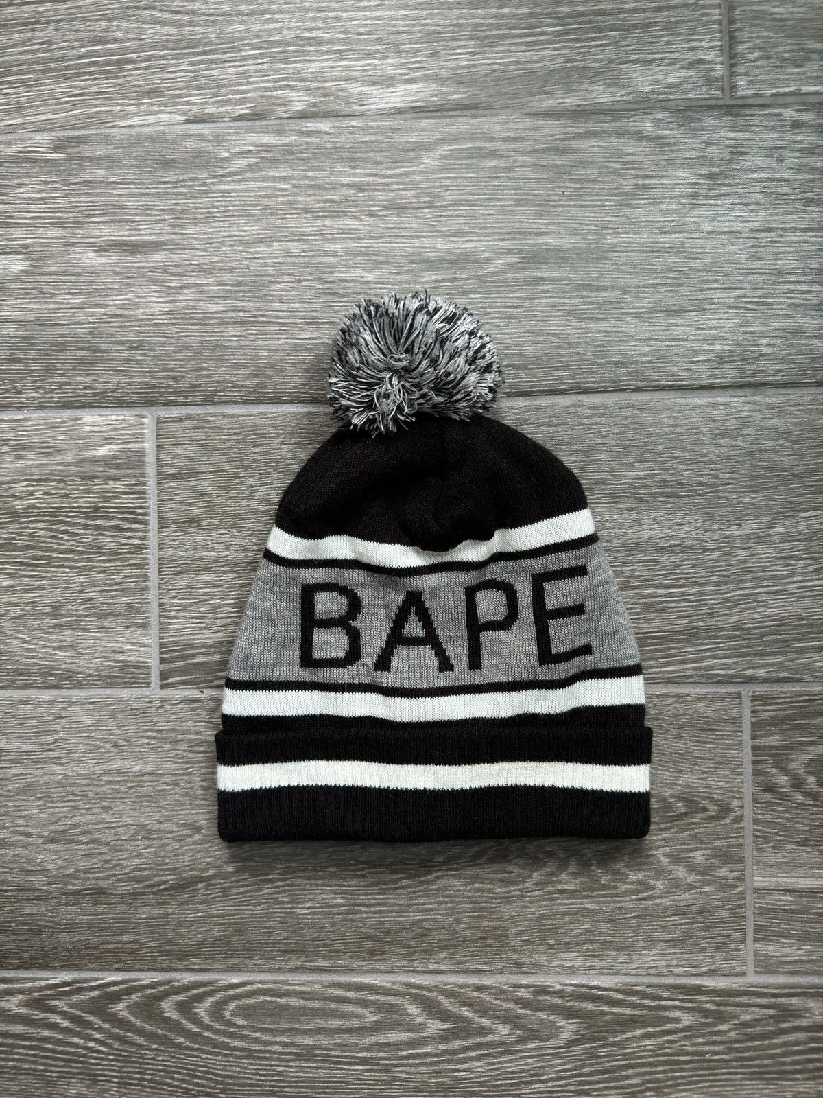 Bape Bape knit pompom beanie Size ONE SIZE - 2 Thumbnail