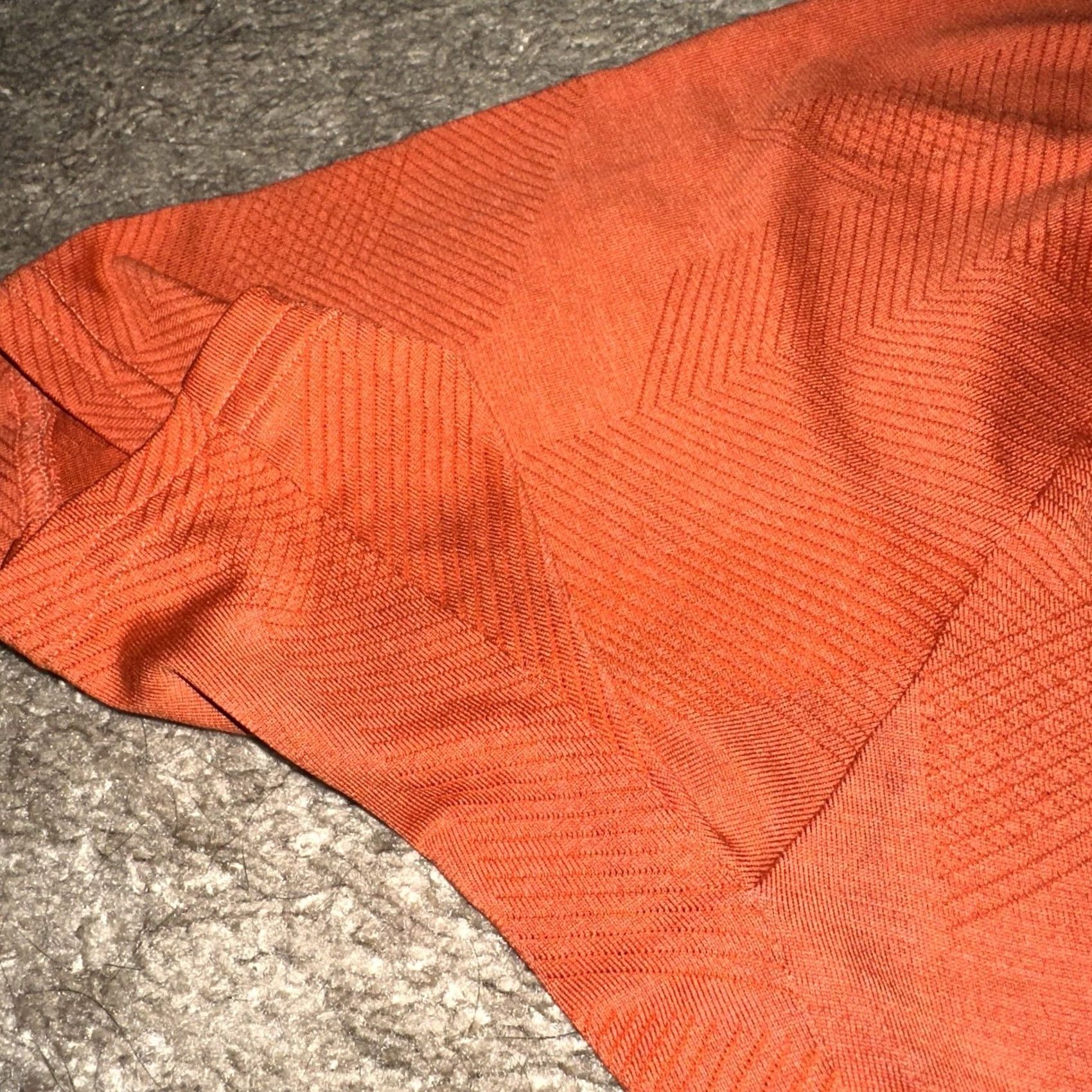 Gymshark Gymshark Apex Shirt Mens Small Orange Polyester Logo Athletic T-Shirt Gym & Training Activewear Short Sleeve Crew Neck Size US S / EU 44-46 / 1 - 4 Thumbnail