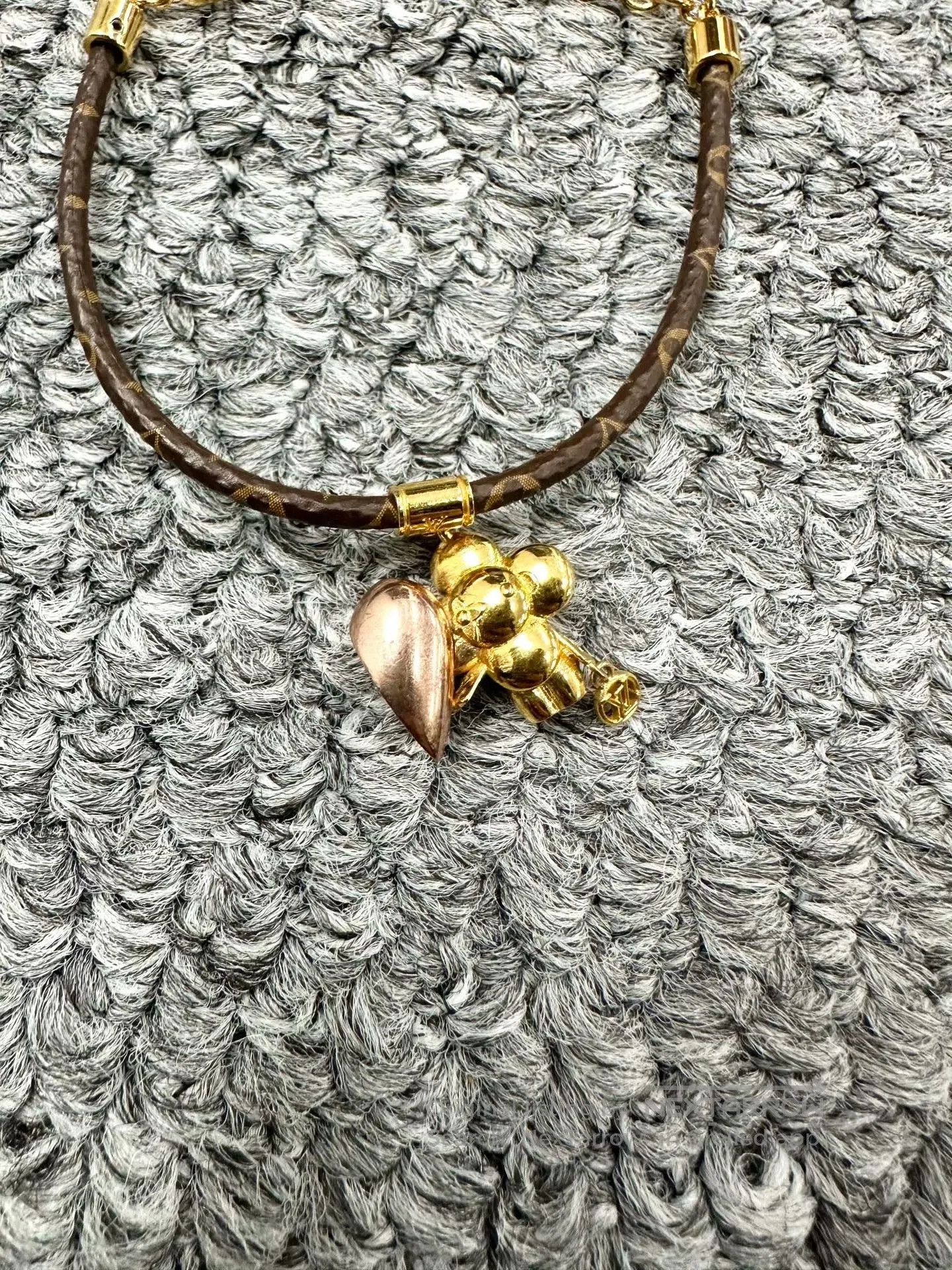 Louis Vuitton Louis Vuitton Valentine's day sunflower bracelet| Size ONE SIZE - 4 Thumbnail