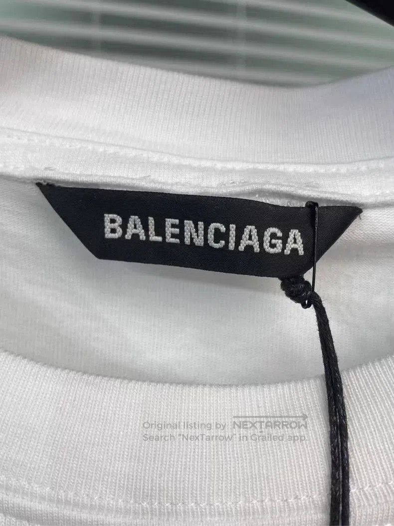 Balenciaga Balenciaga Seven-Language Short Sleeve Tee. Size US XXS / EU 40 - 3 Thumbnail