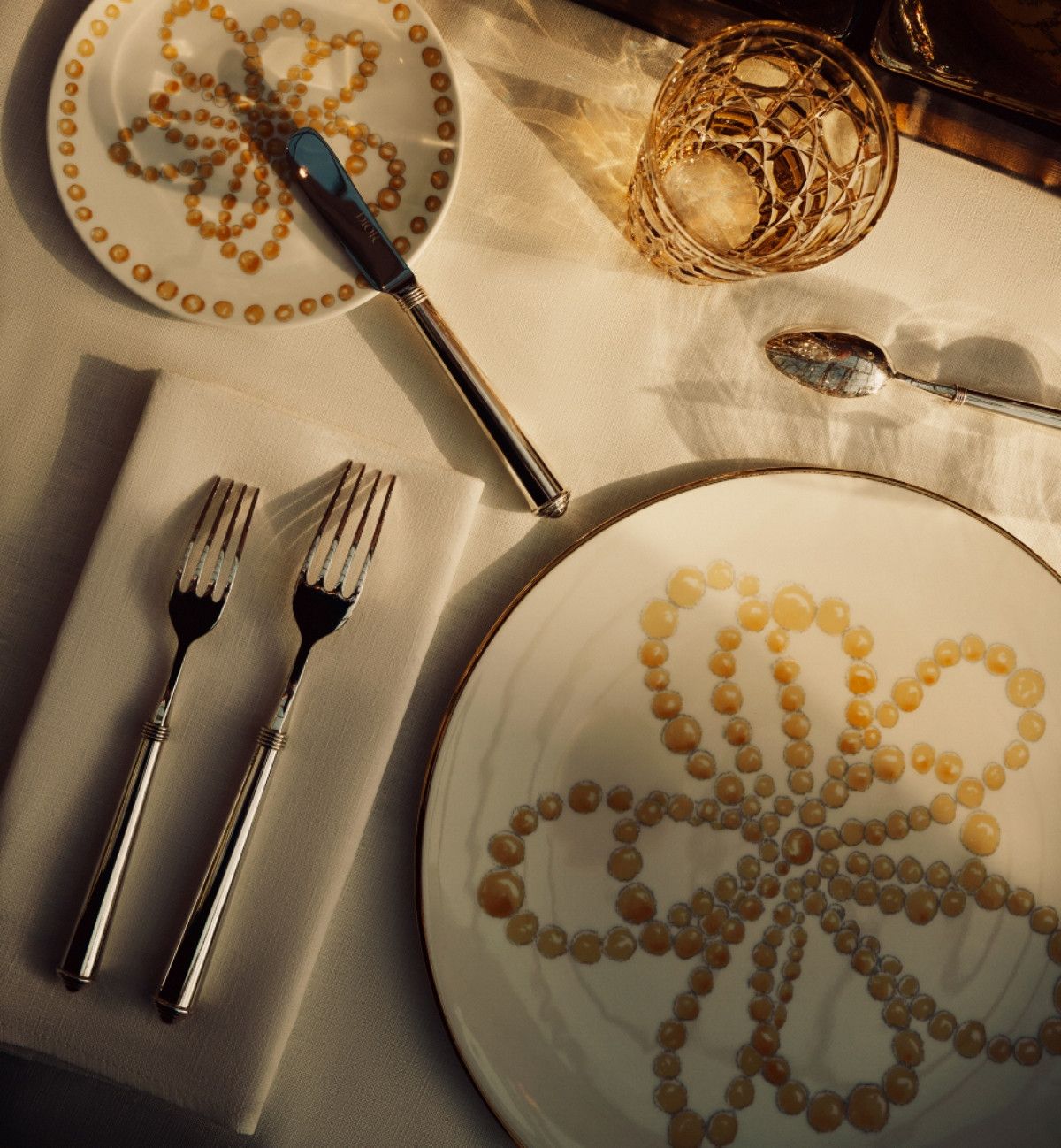 Dior o1bcso1str0226 Size:OS/Side Plate in White/Golden Size ONE SIZE - 6 Thumbnail