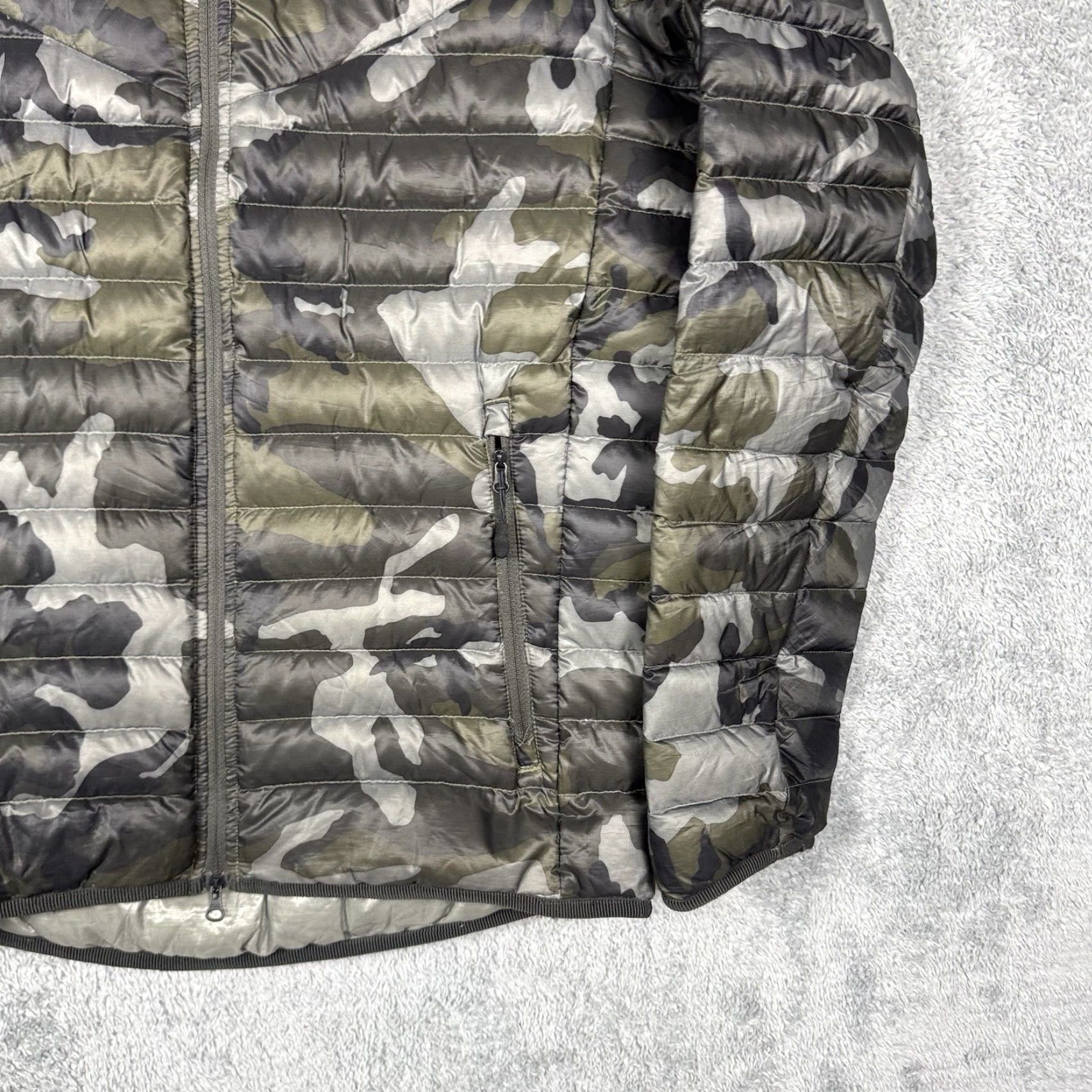 Nike Nike Jacket Men’s S Guild 550 Grey Duck Down Camo Puffer Full Zip Tech Quilted Size US S / EU 44-46 / 1 - 3 Thumbnail