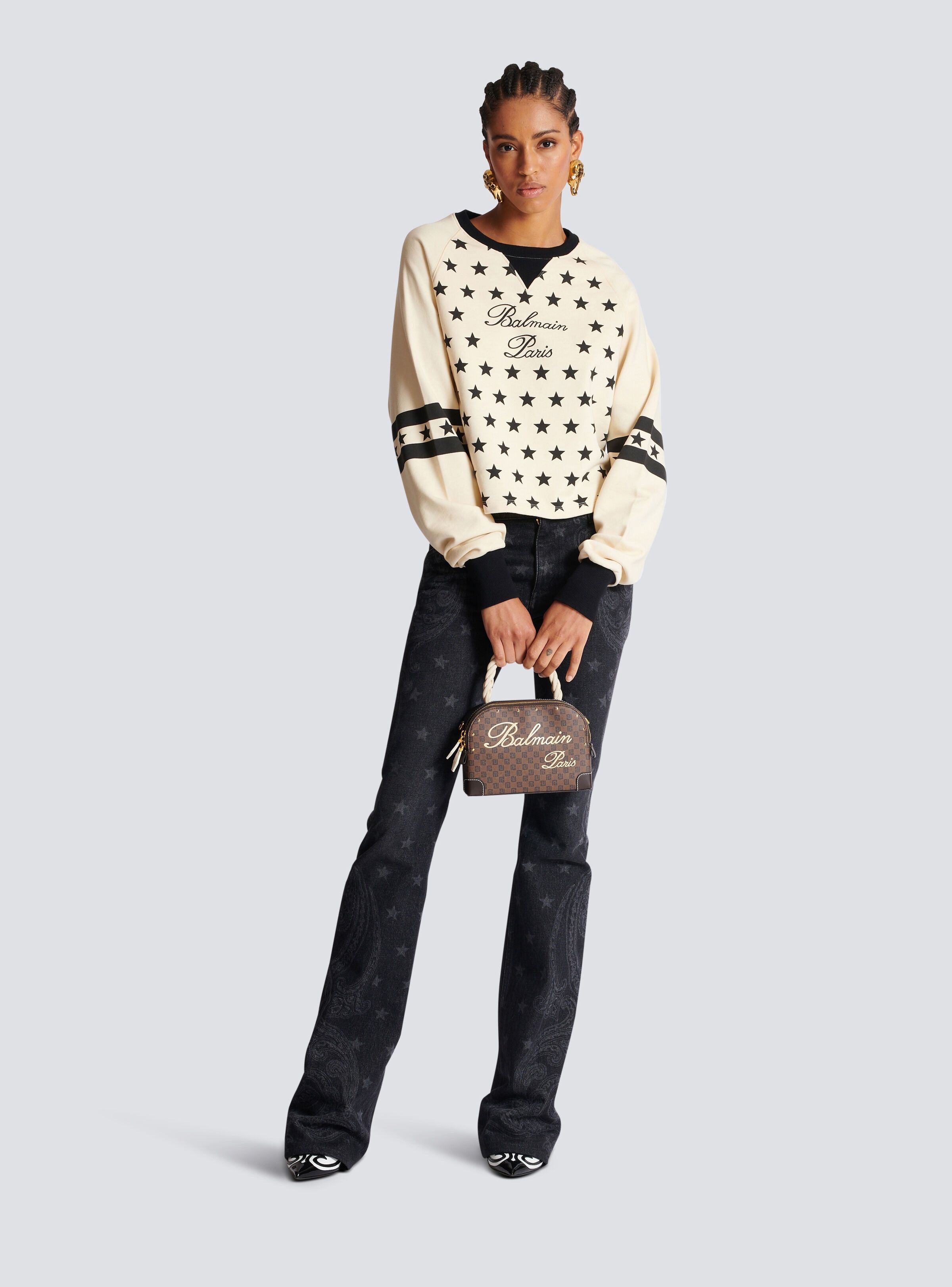 Balmain o1s1wg110825 Signature Logo Crewneck Sweater in Black/White Size L / US 10 / IT 46 - 2 Thumbnail