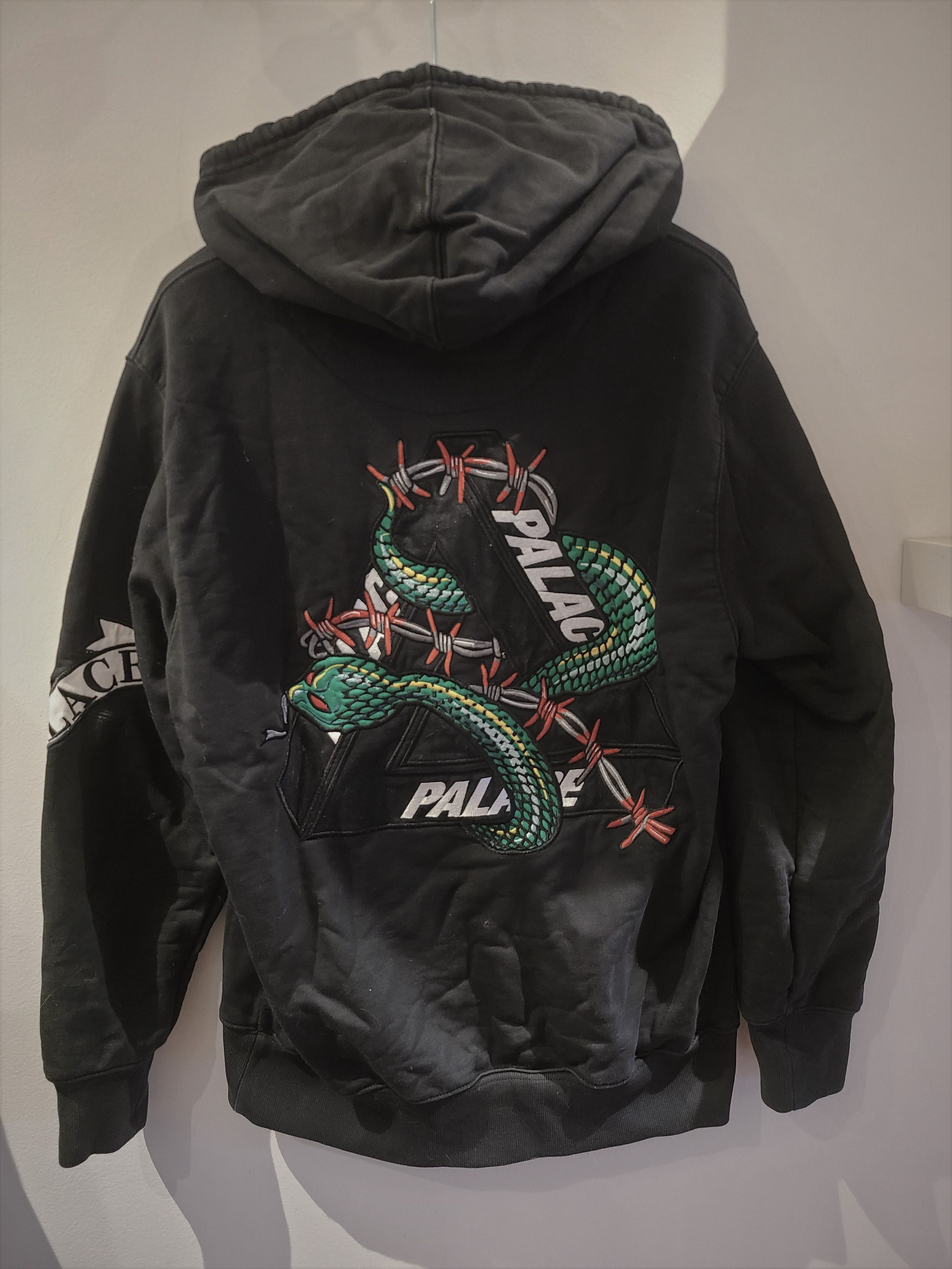 Hesh mit fresh hood palace hotsell