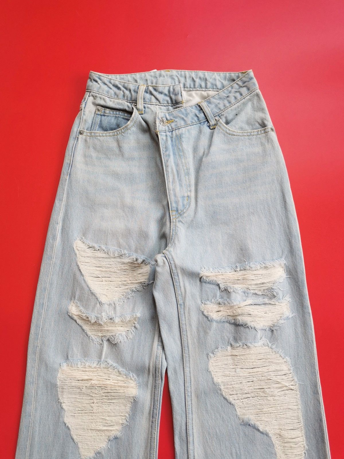 X-Girl Baggy X-Girl Japan Asymmetrical Waist Distressed Jeans Size 26" / US 2 / IT 38 - 2 Thumbnail