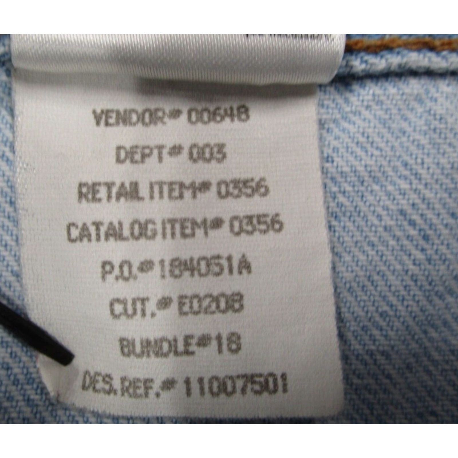 Eddie Bauer VINTAGE Eddie Bauer Jeans Mens 33 Blue Straight Denim Size US 33 - 4 Thumbnail