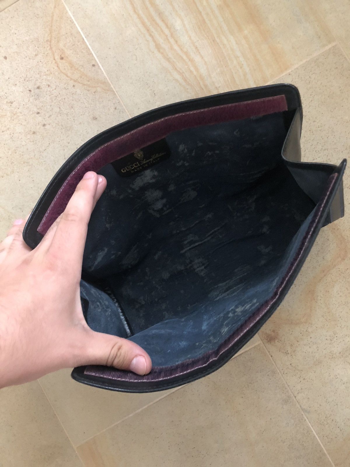 Designer × Gucci × Vintage VINTAGE GUCCI SUEDE CLUTCH Size ONE SIZE - 3 Thumbnail
