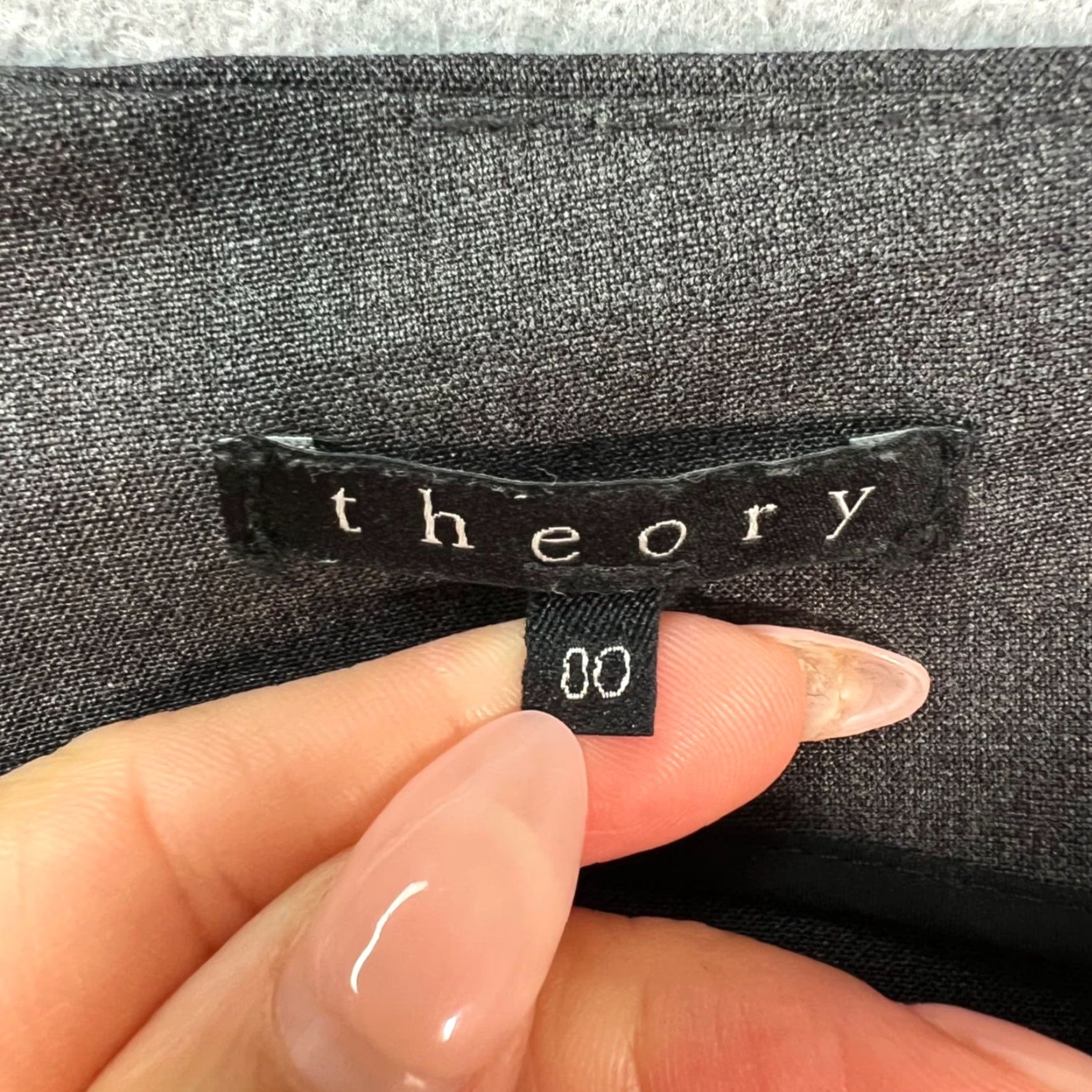 Theory Theory Womens 00 Grey Wool Pencil Skirt Midi Casual Office Dressy - Mens Womens Girls Boys? Size 24" / US 00 / IT 34 - 3 Thumbnail