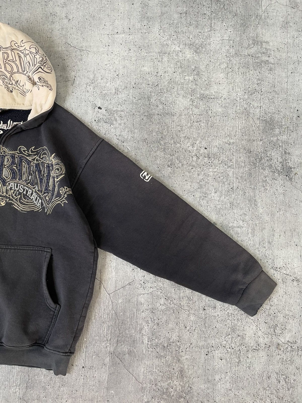 Billabong Y2K Billabong Zip Up Japanese 🇯🇵 Distressed Hoodie Size US L / EU 52-54 / 3 - 8 Thumbnail