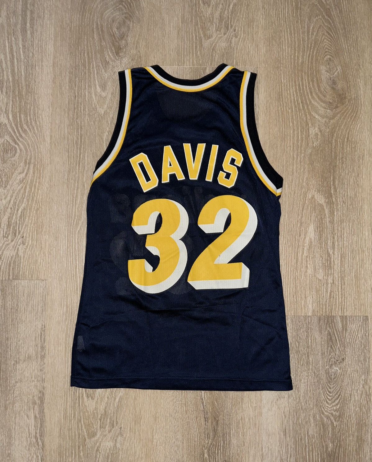 Champion × NBA × Vintage Vintage 90’s Indiana Pacers Dale Davis Champion Jersey Size US S / EU 44-46 / 1 - 2 Thumbnail